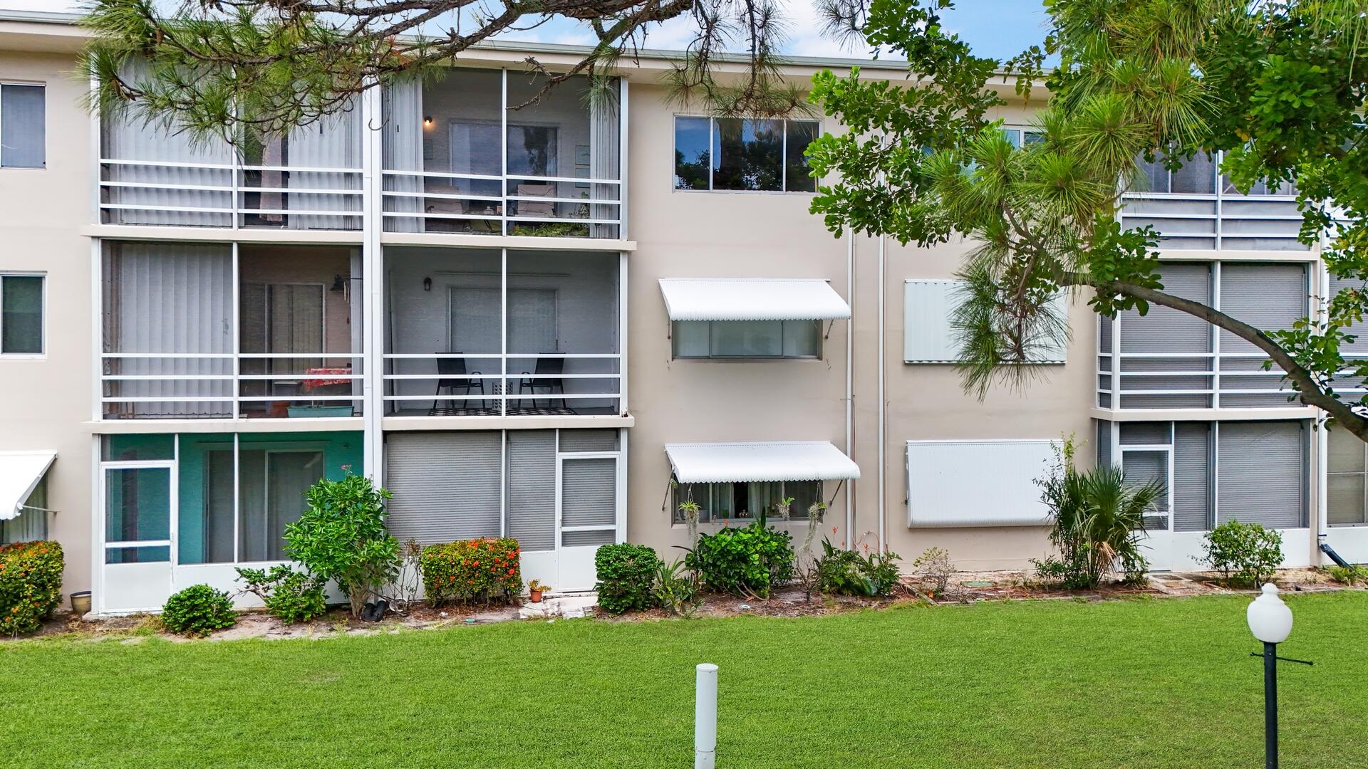 2581 N Garden Drive 206