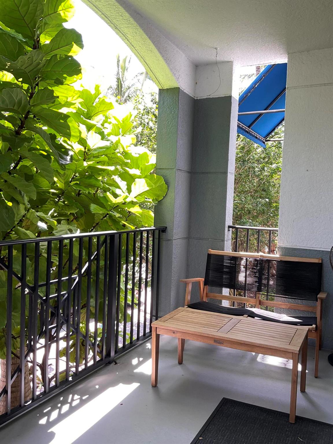 250 NE 3rd Avenue 218