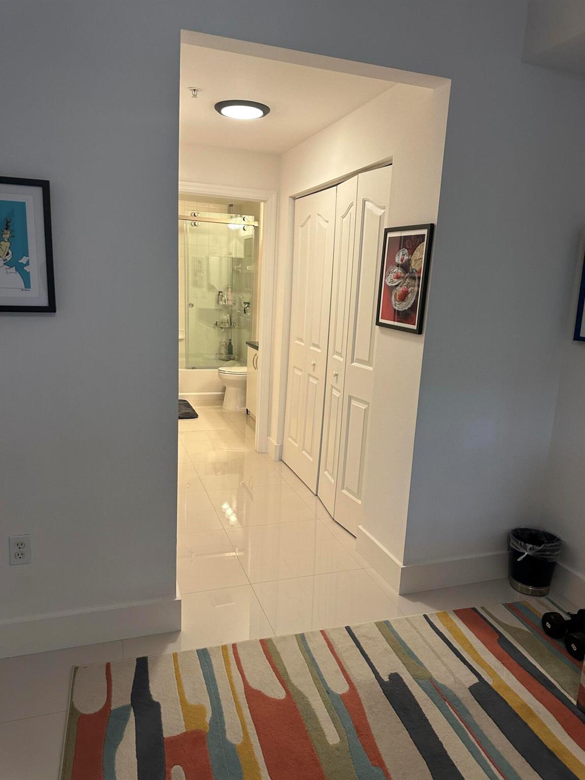 250 NE 3rd Avenue 218