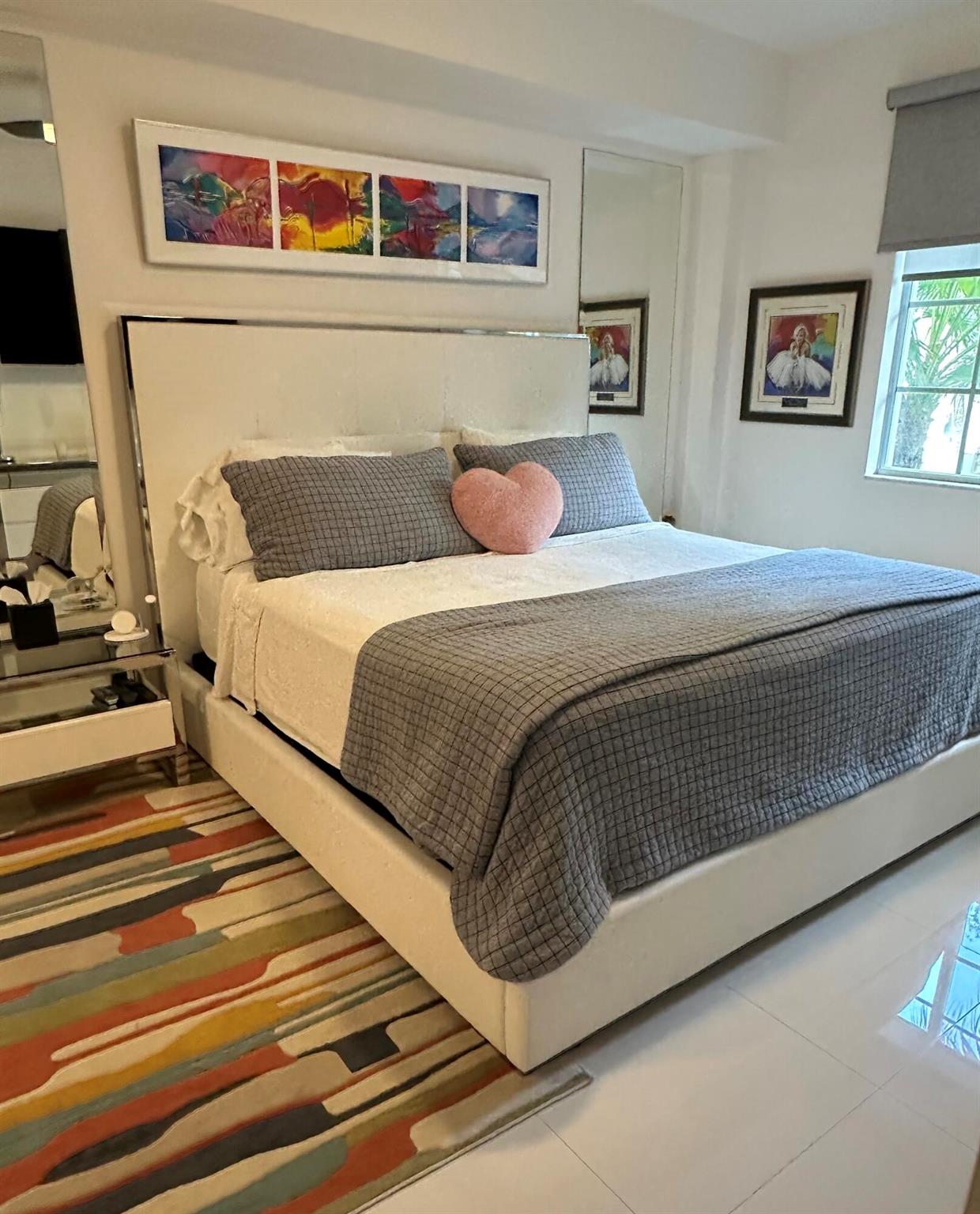 250 NE 3rd Avenue 218