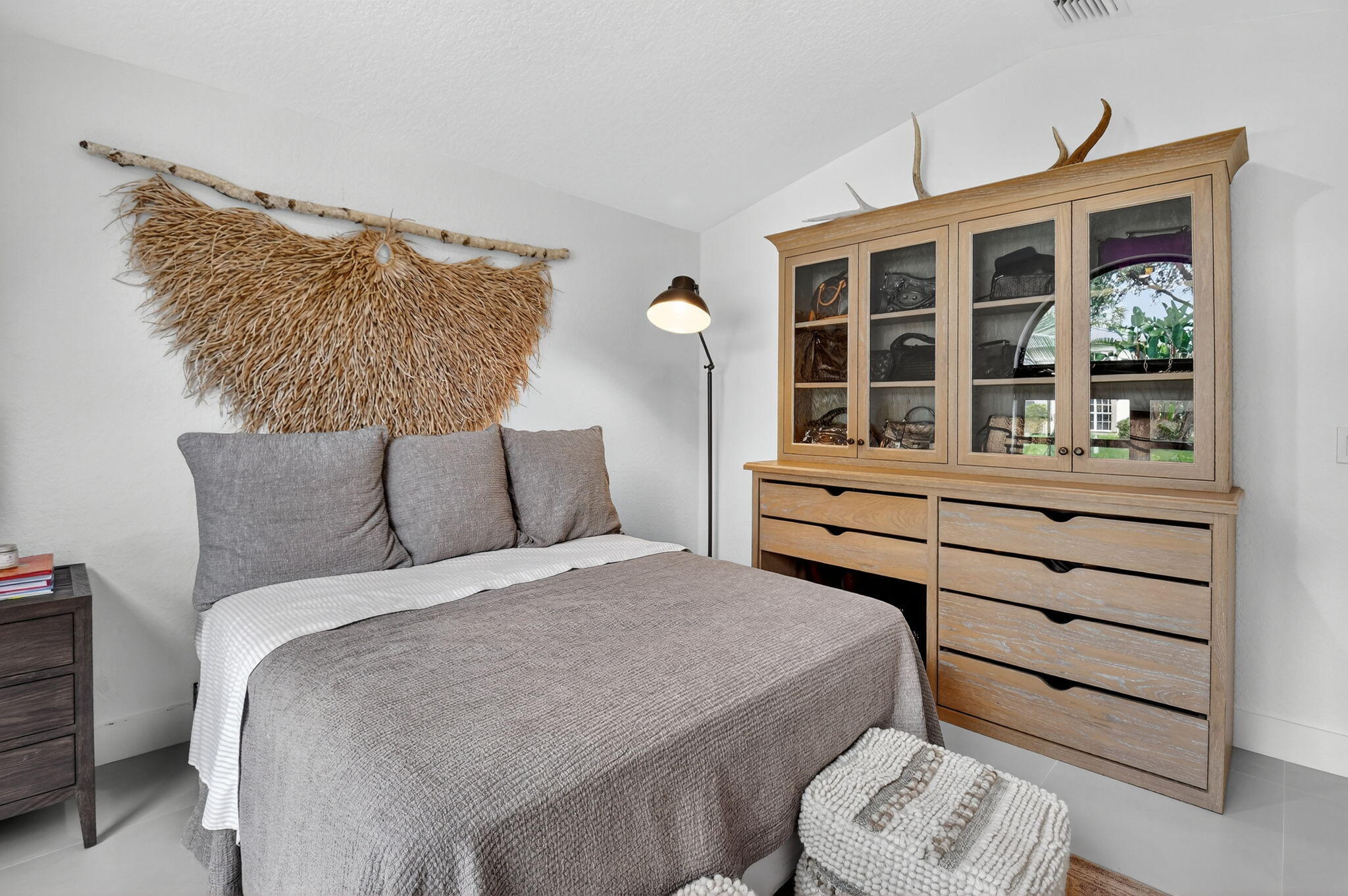 1175 Sea Grape Circle