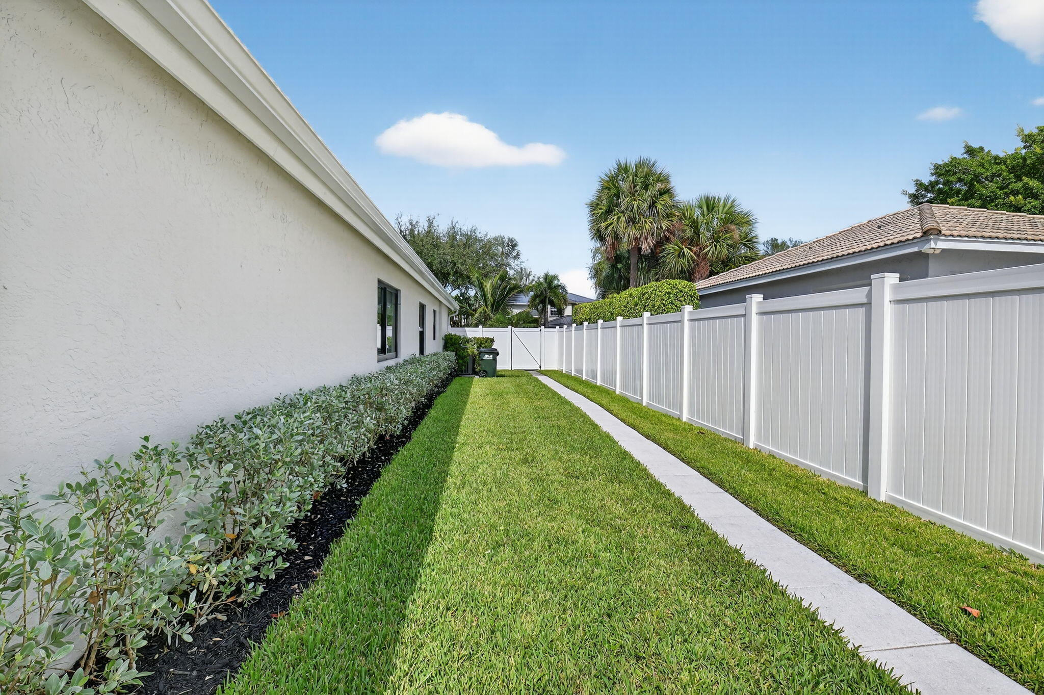 1175 Sea Grape Circle