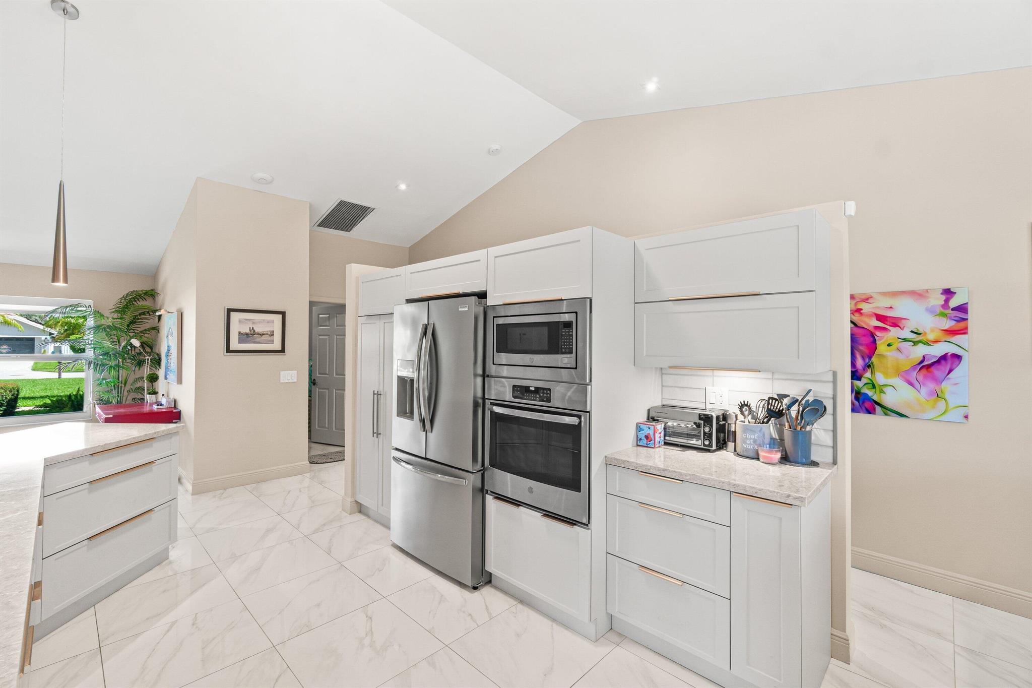 9095 Picot Court Court