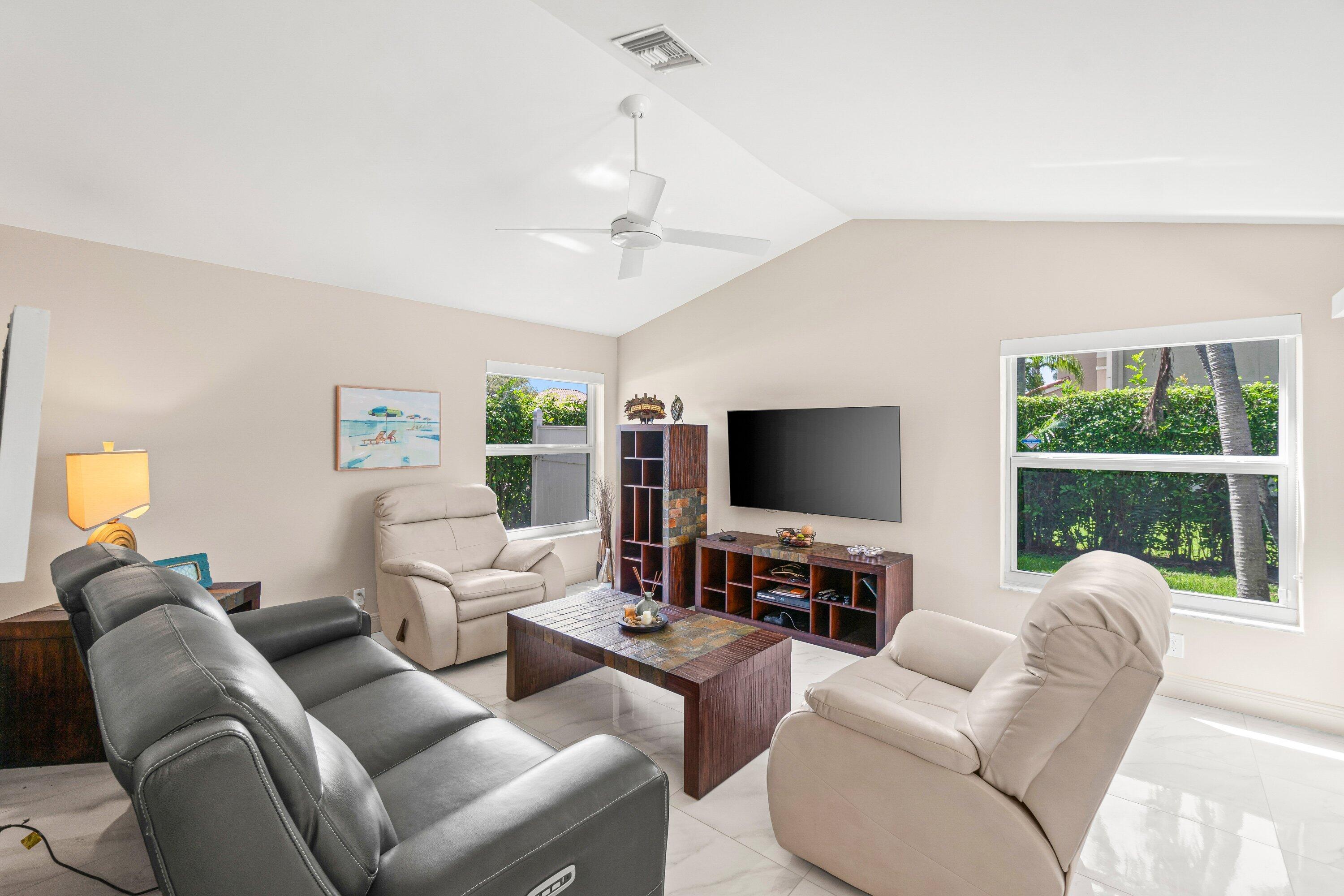 9095 Picot Court Court