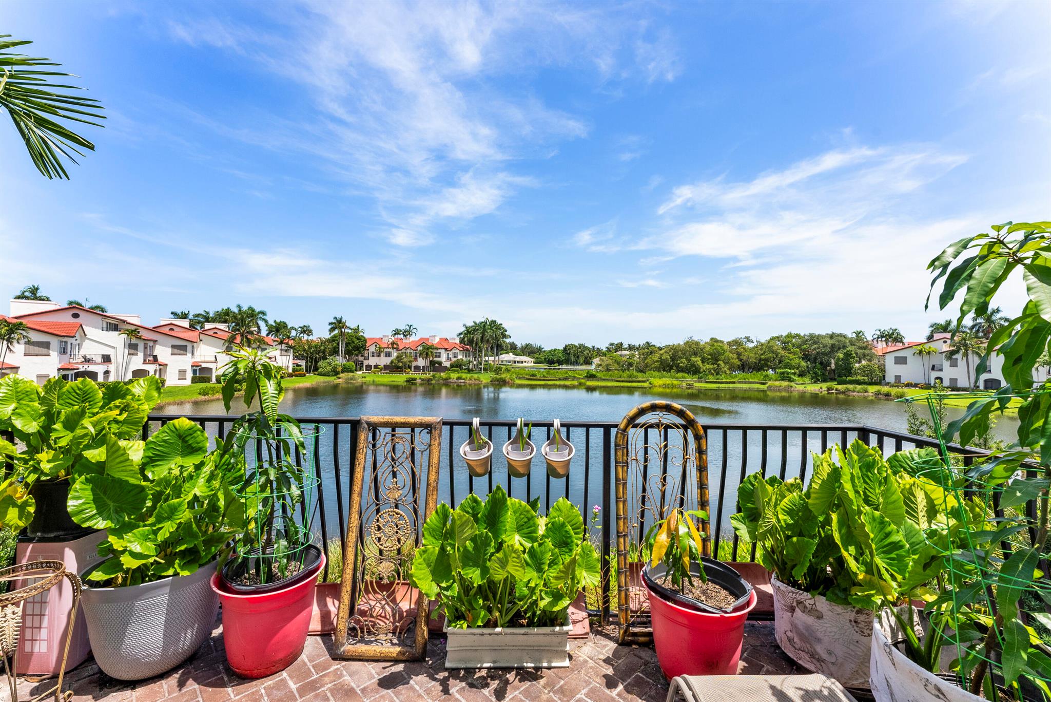 1527 Estuary Trail