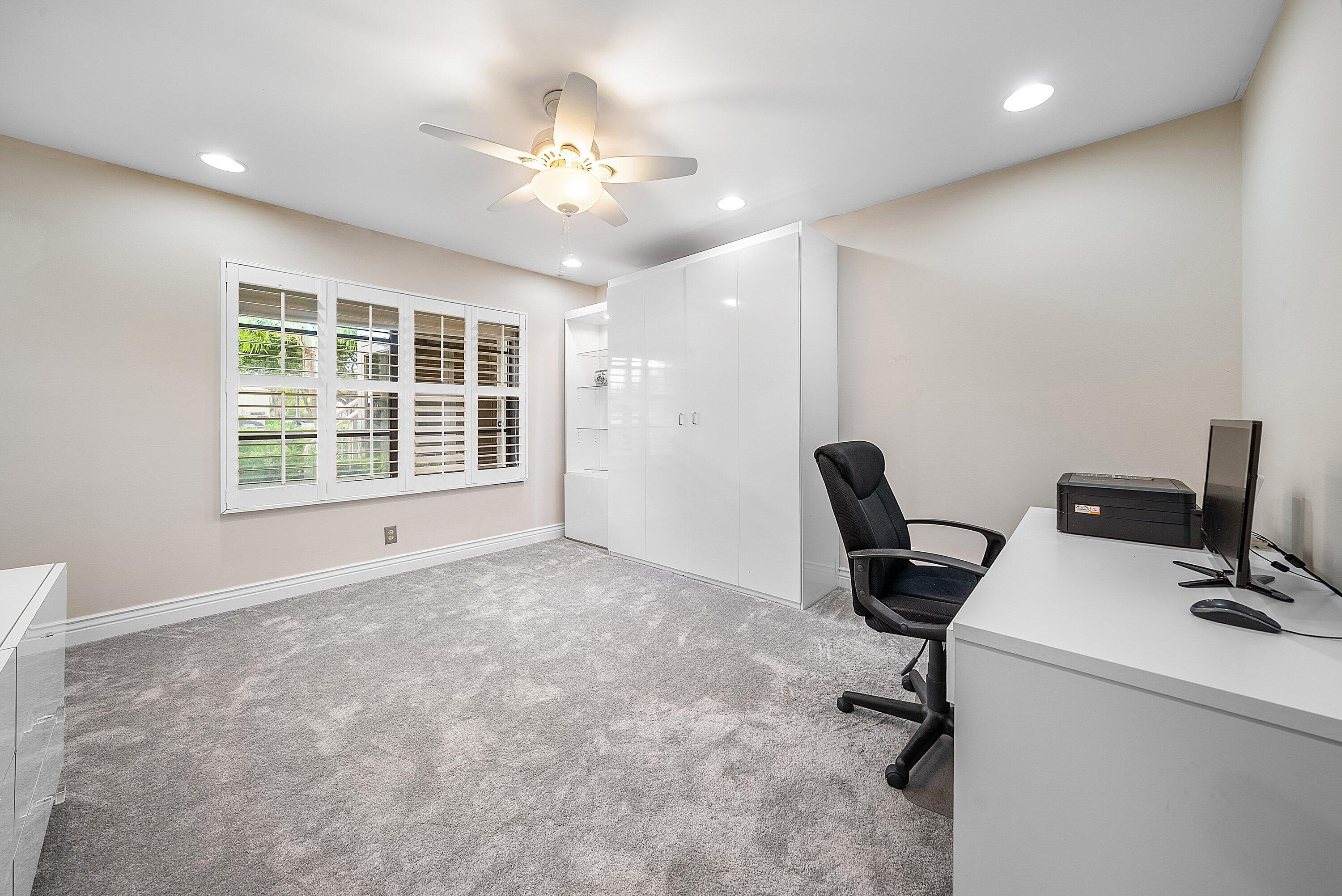 23 Eastgate Drive C
