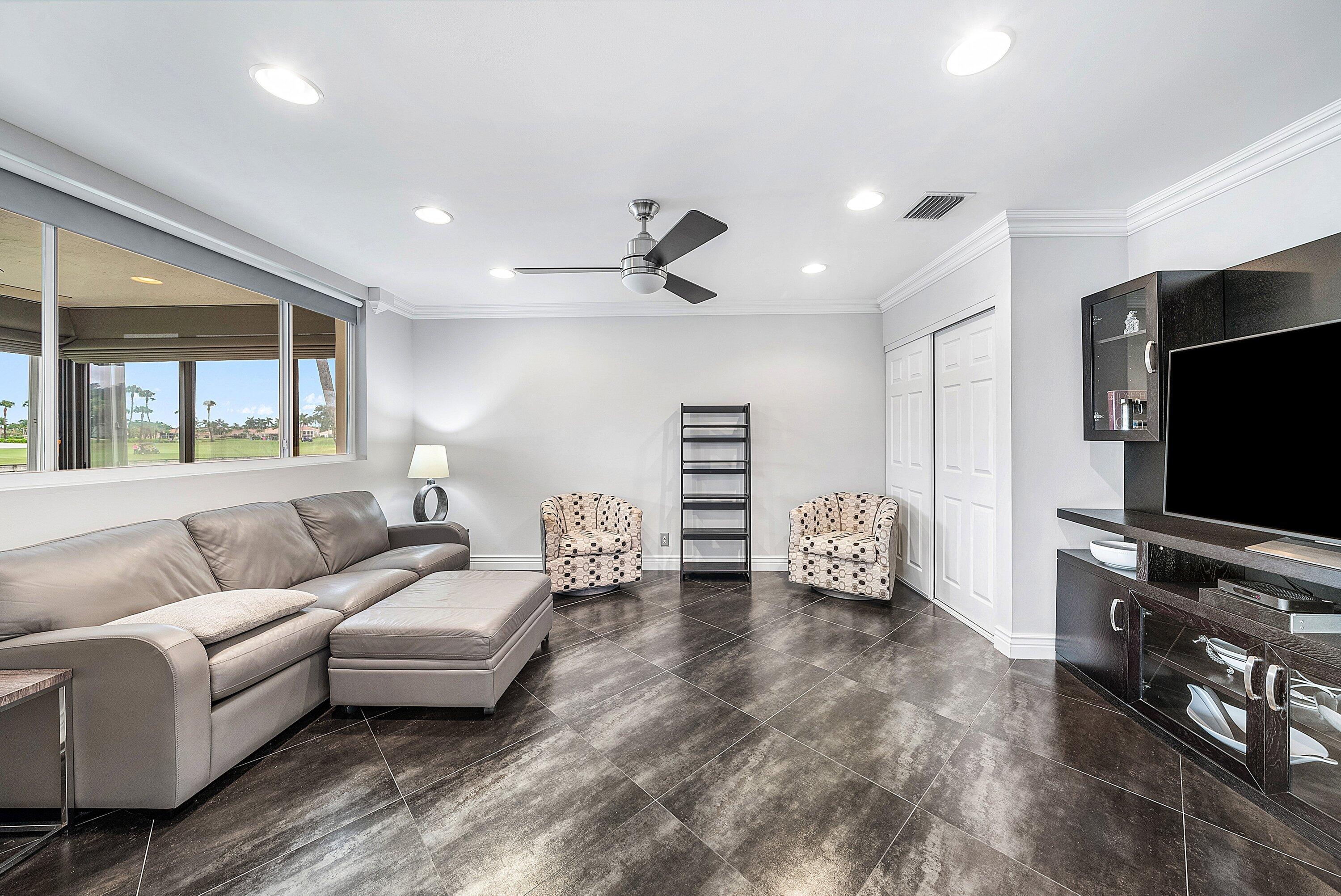 23 Eastgate Drive C