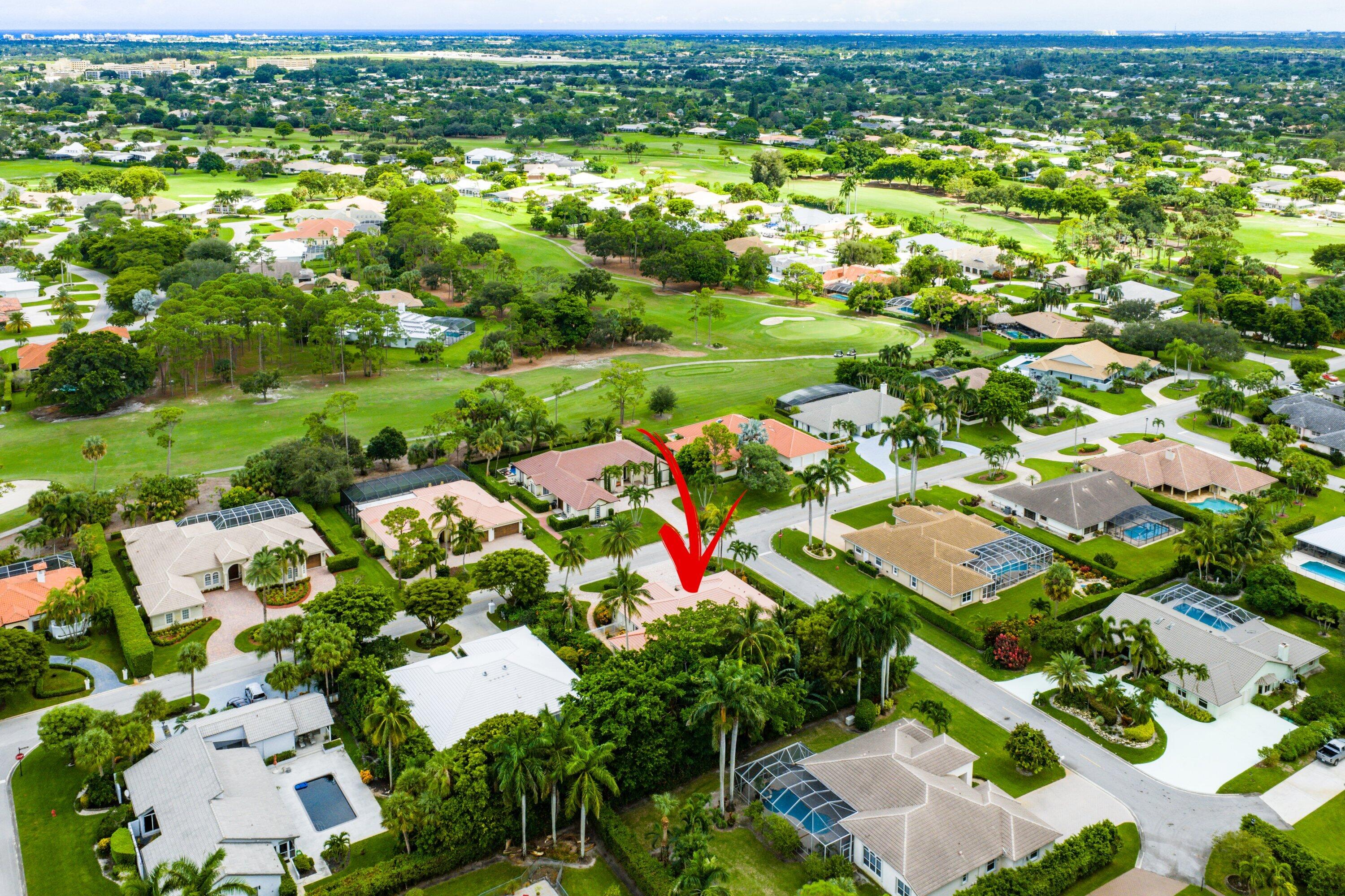 589 N Country Club Drive