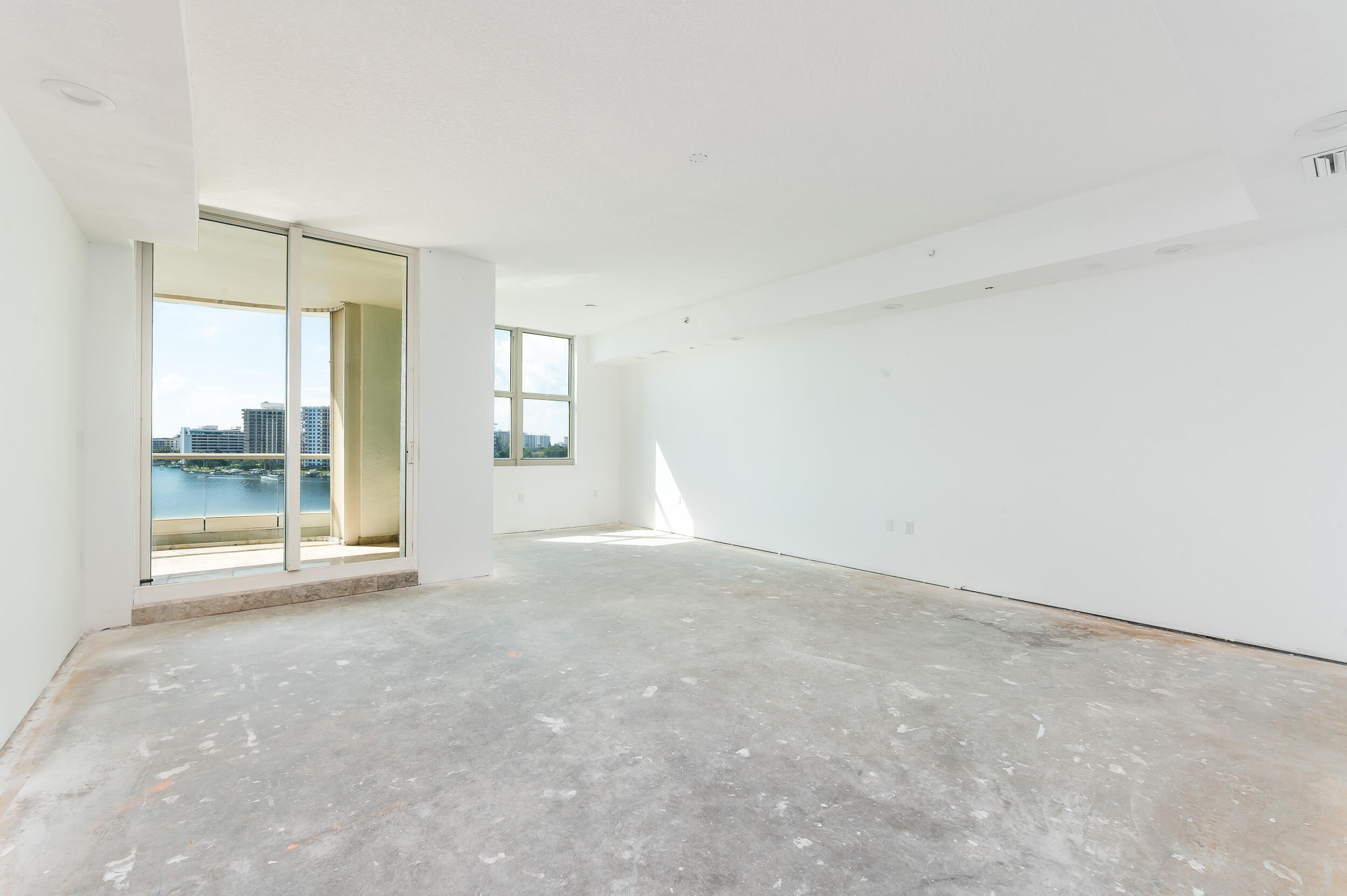 550 SE 5th Avenue 606s