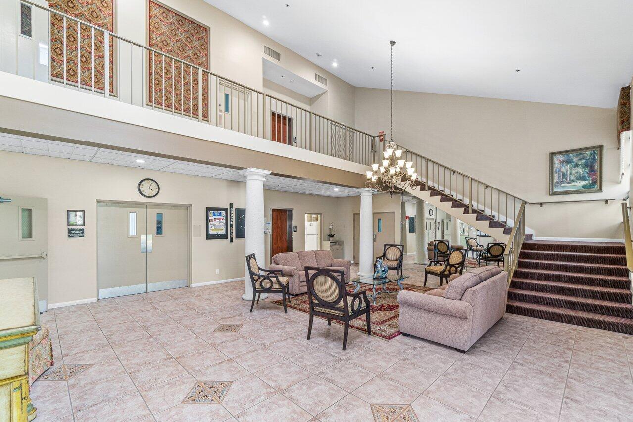 10851 Palm Lake Avenue 102