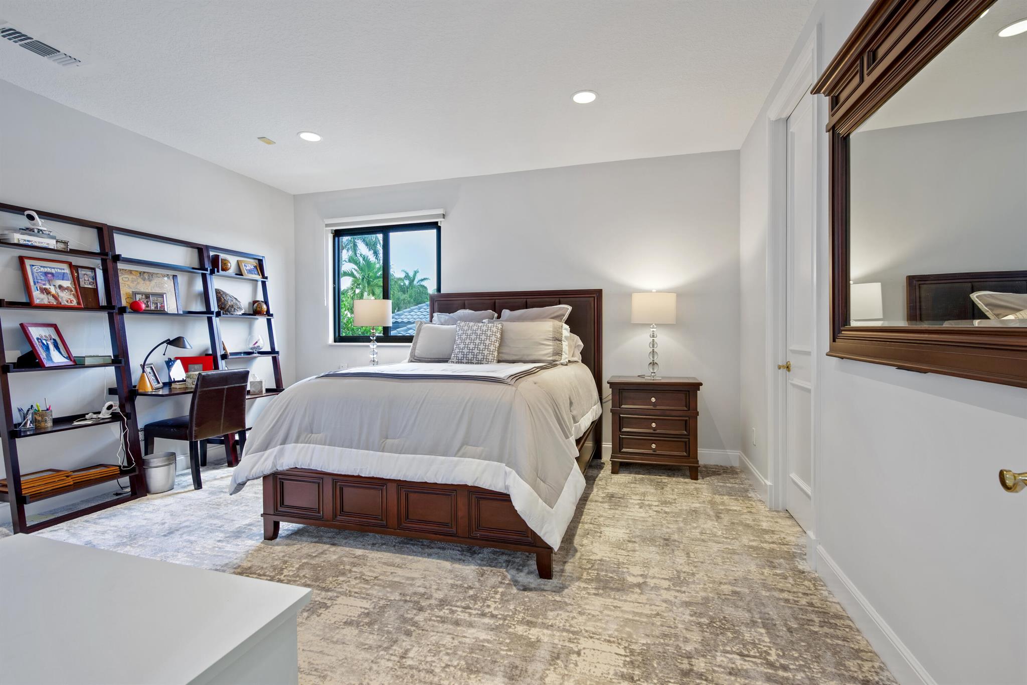 7000 Lions Head Lane