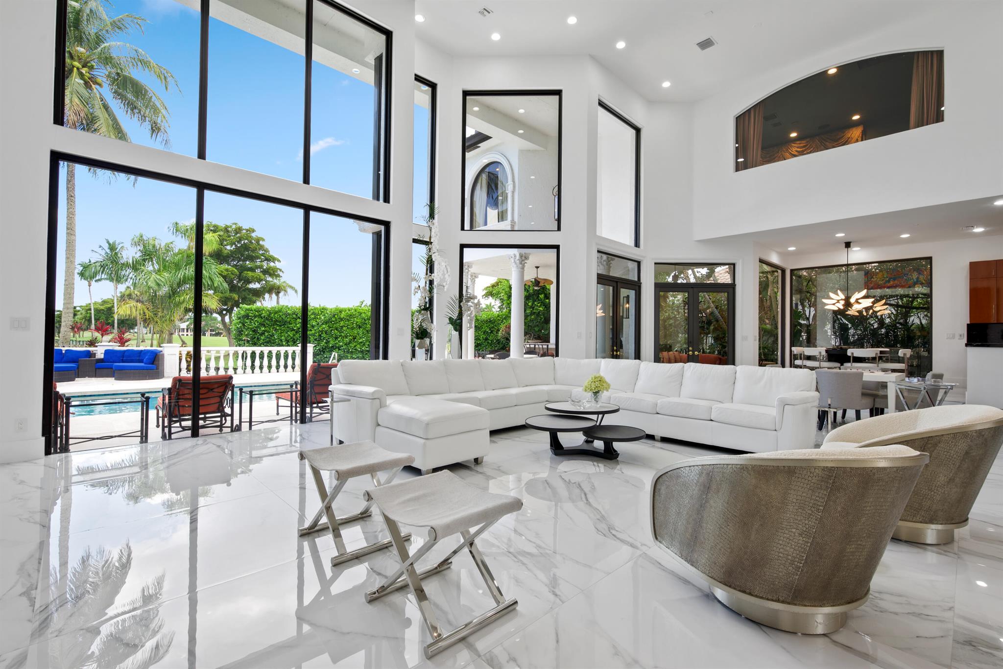 7000 Lions Head Lane