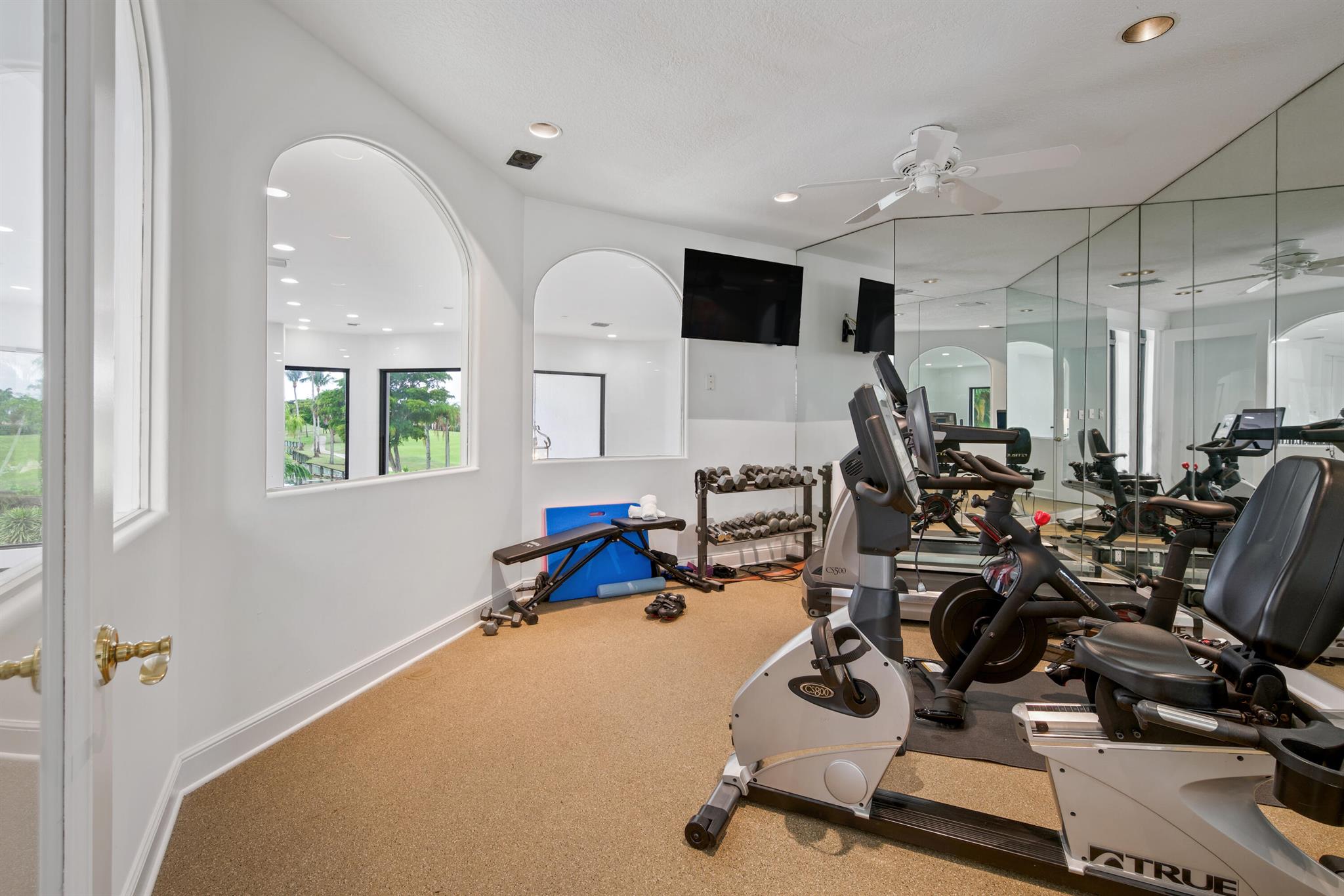 7000 Lions Head Lane