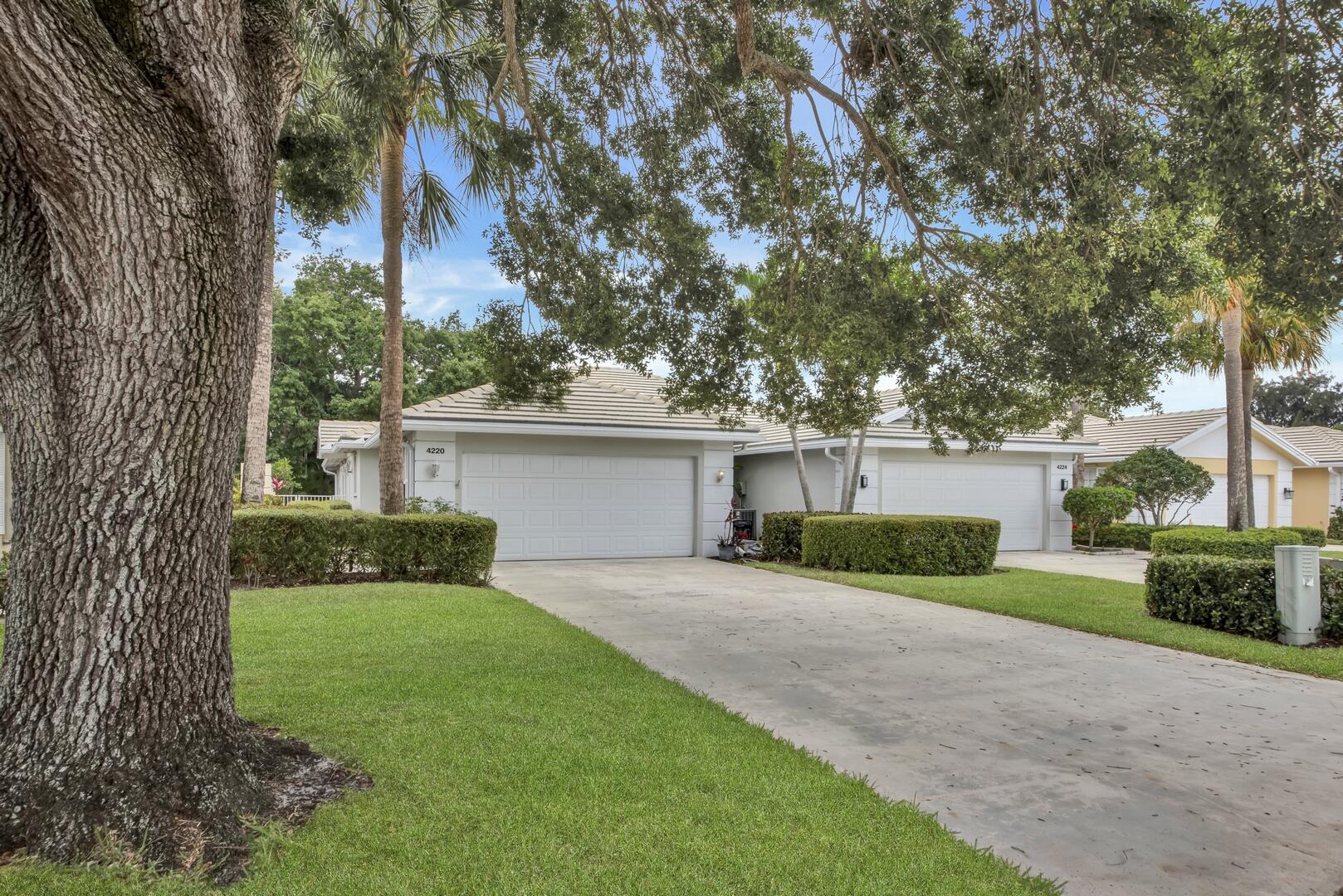 4220 Royal Oak Drive