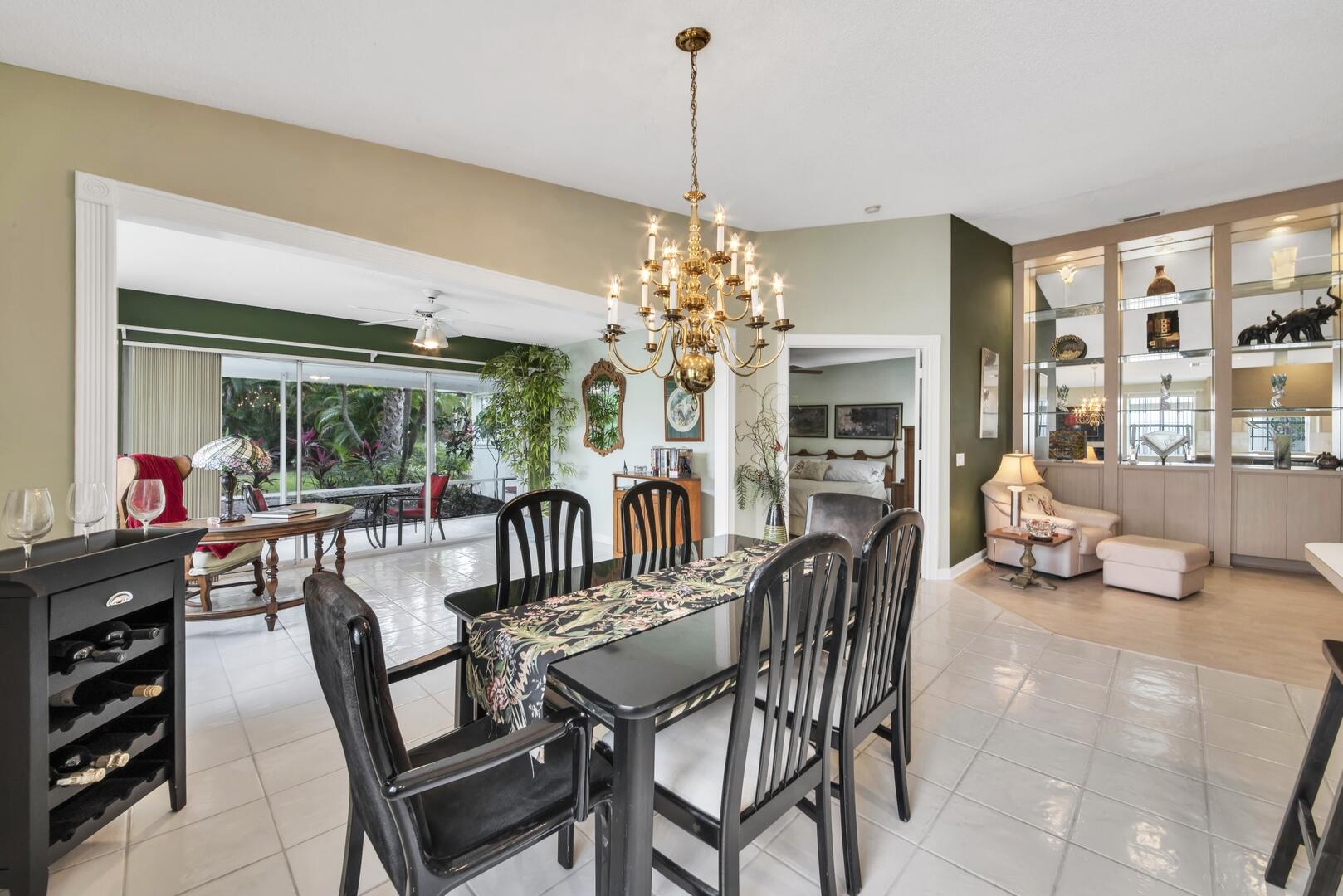 4220 Royal Oak Drive