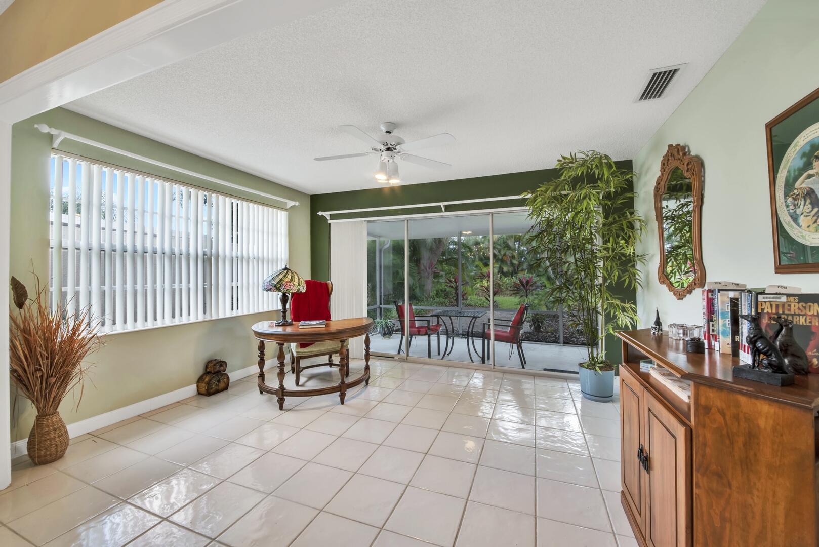 4220 Royal Oak Drive