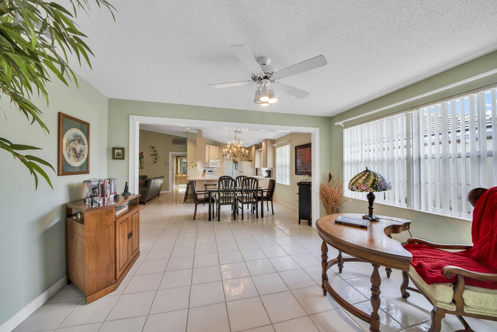 4220 Royal Oak Drive