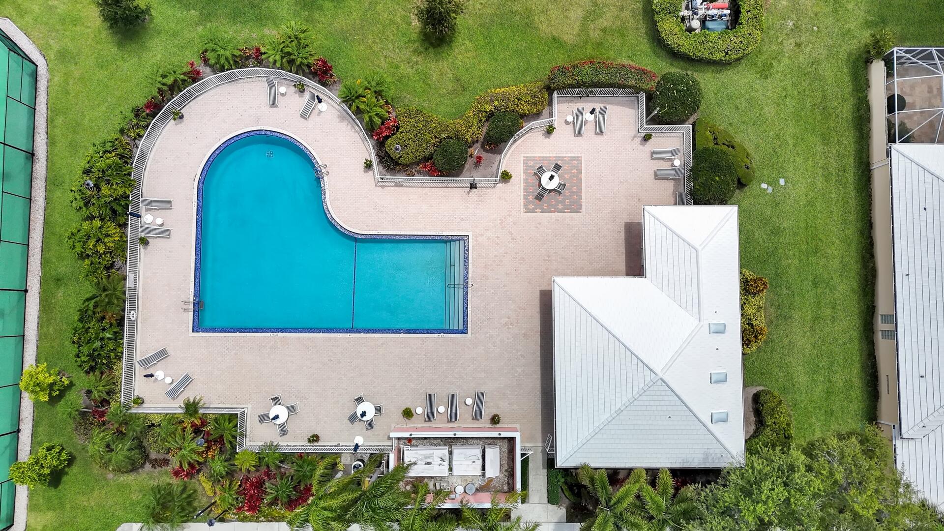 4220 Royal Oak Drive