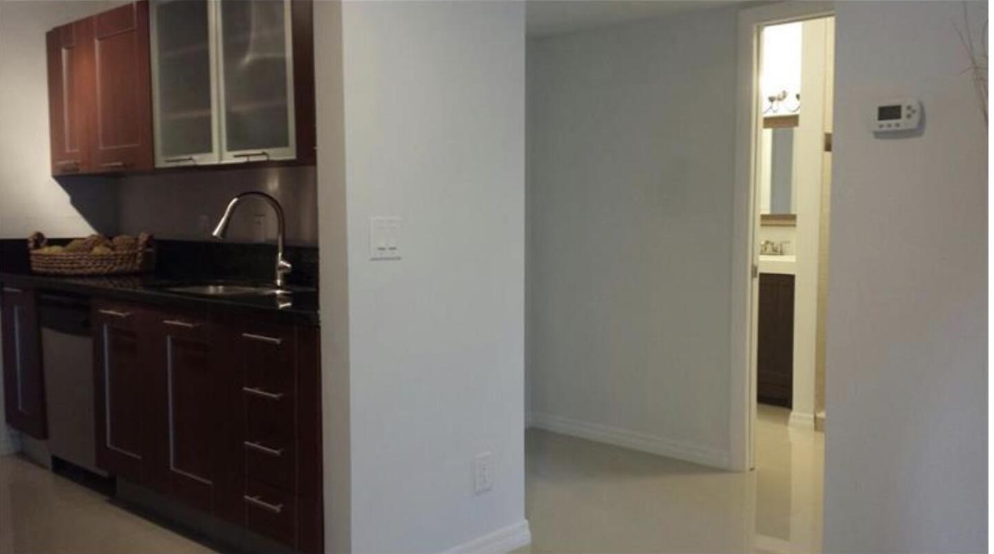 8789 NW 39 Th Street 8789