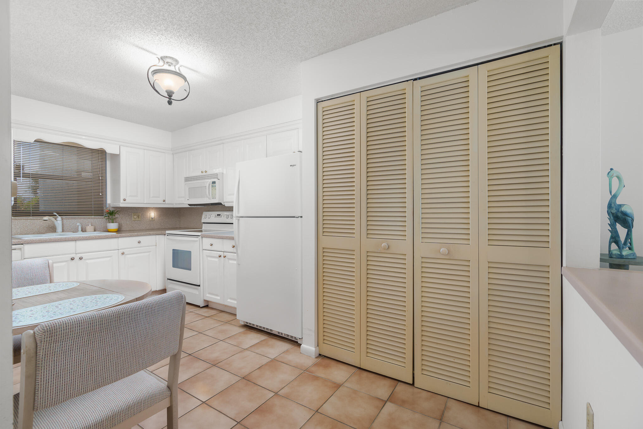 445 SE 21st Avenue 202