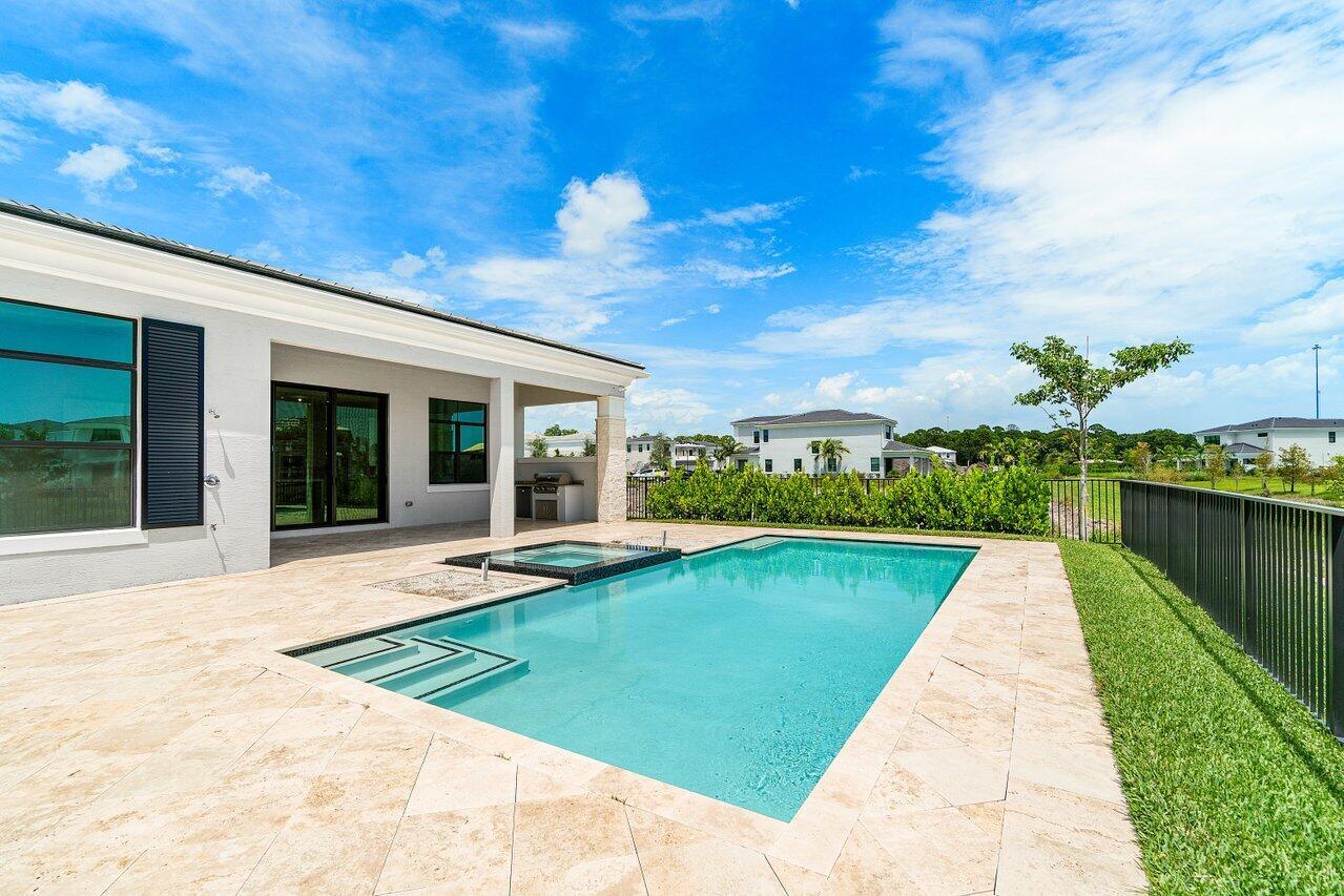 13393 Artisan Circle