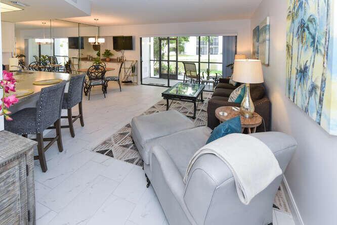 1605 S Us Highway 1 B105