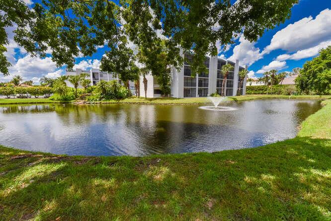 1605 S Us Highway 1 B105