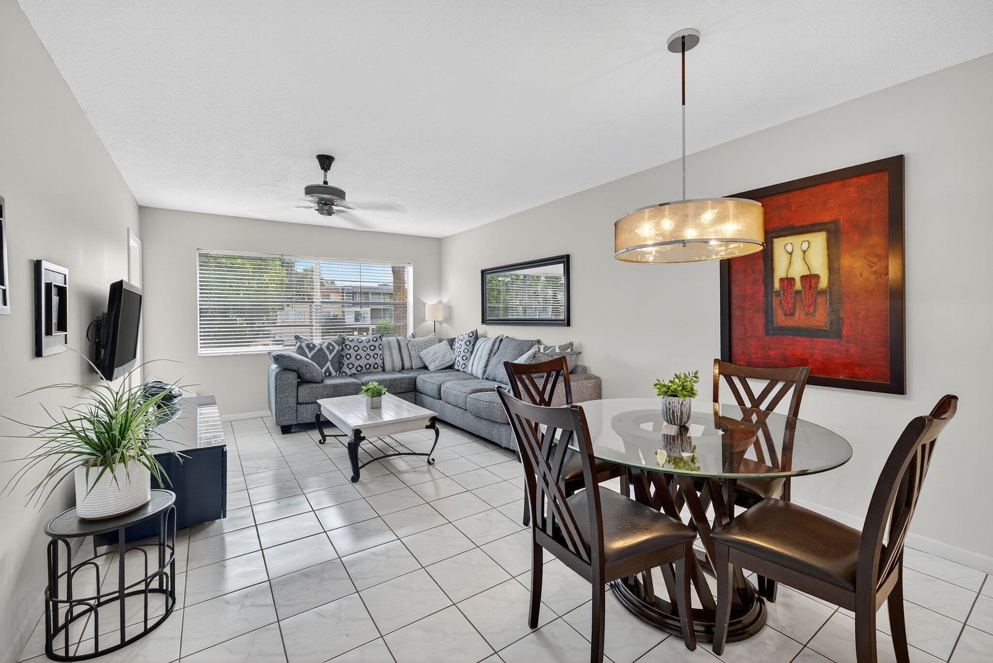 4431 NW 16th Street H207