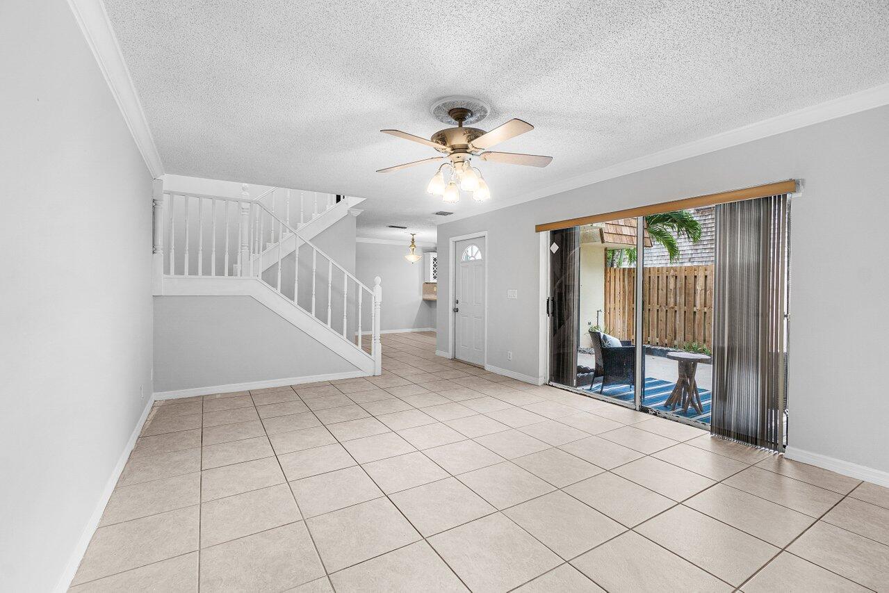 76 Lake Arbor Drive