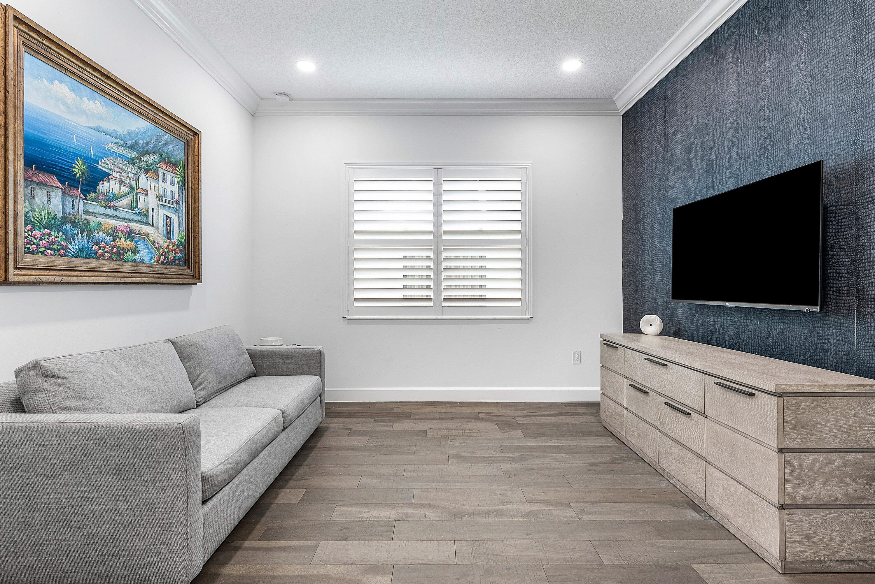 13401 Plaza Del Sol Court