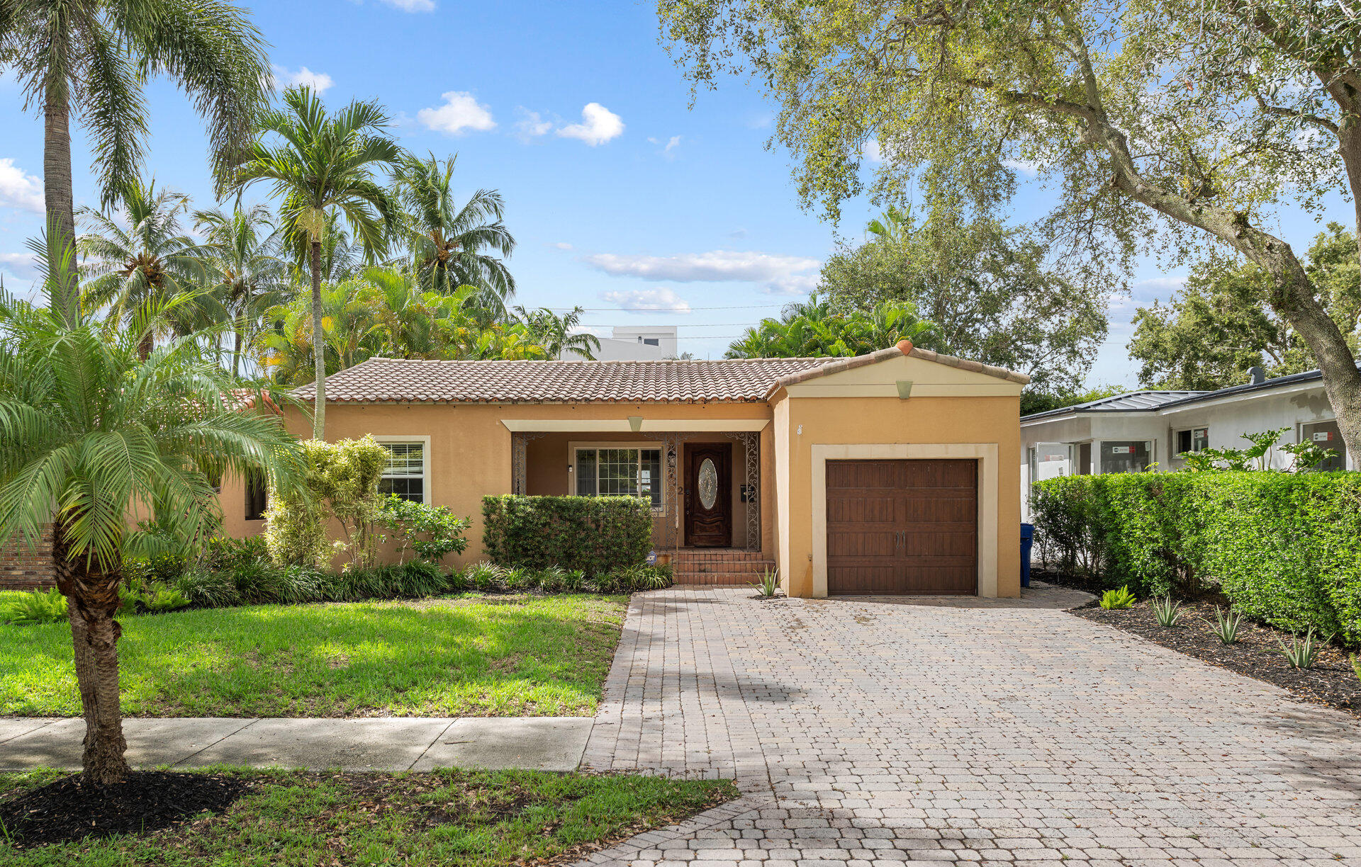 712 SE 11th Court