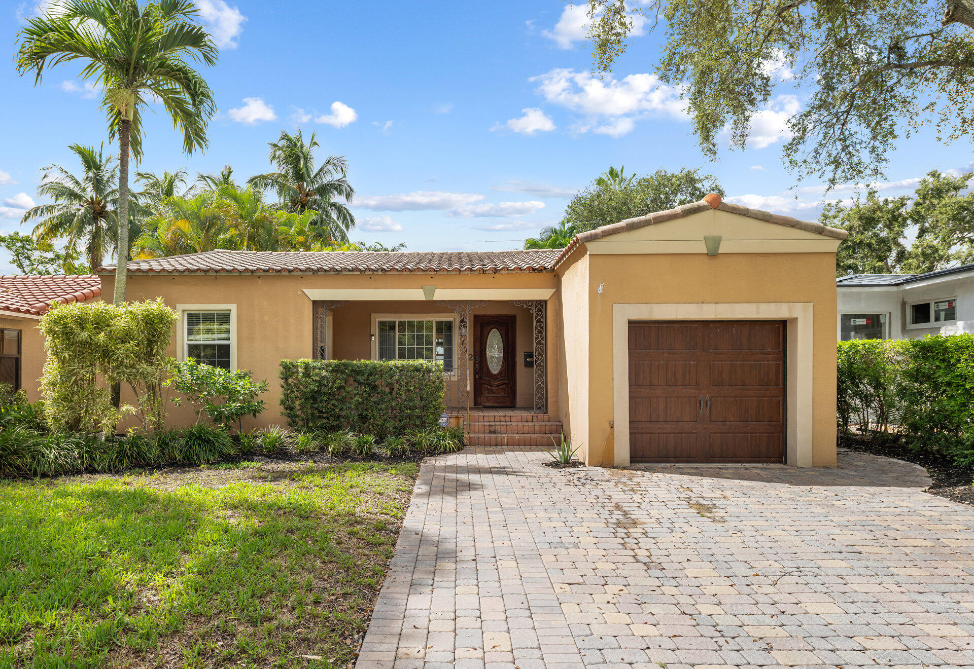 712 SE 11th Court