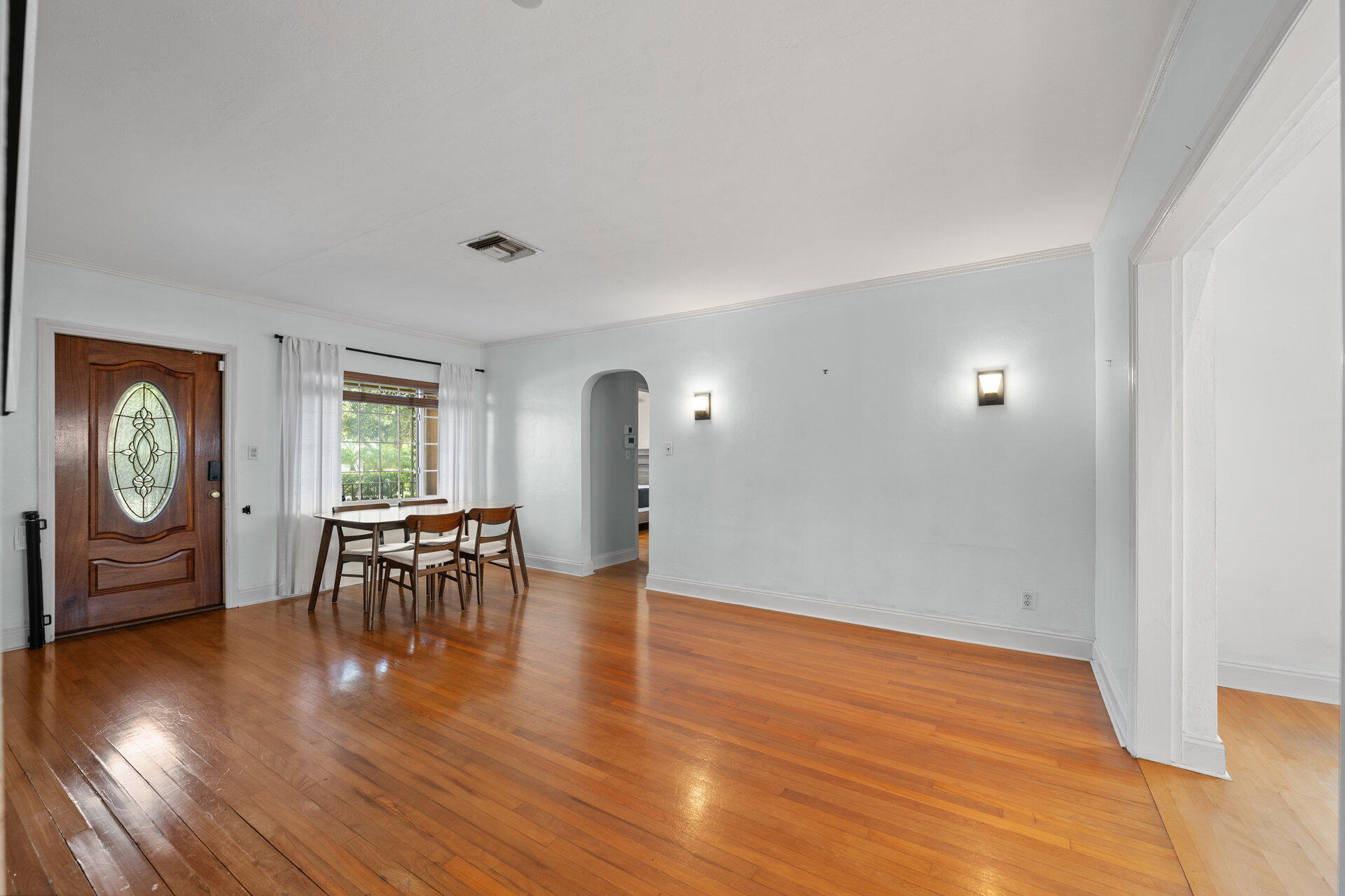 712 SE 11th Court