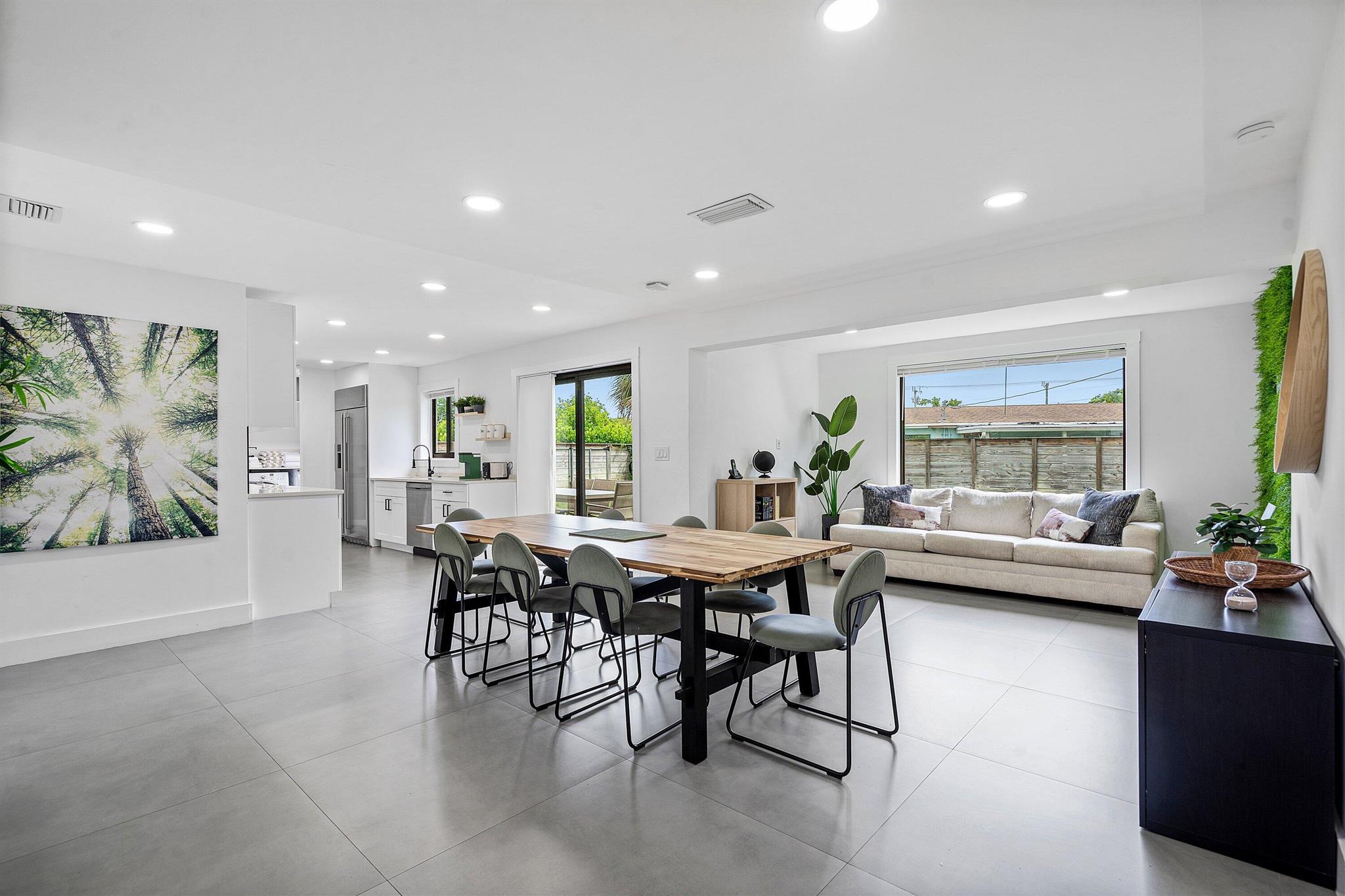 1300 SE 1st Way