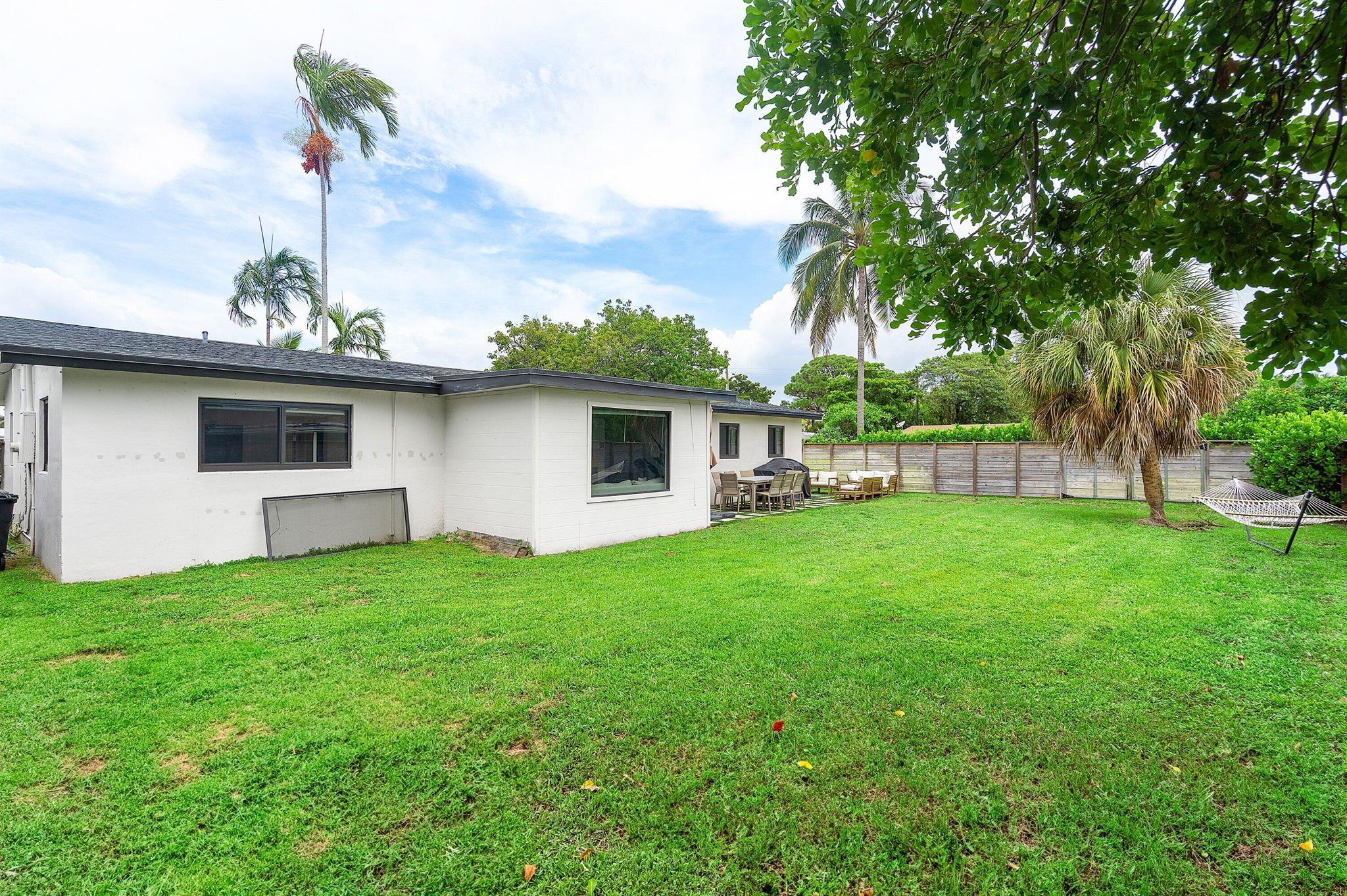 1300 SE 1st Way