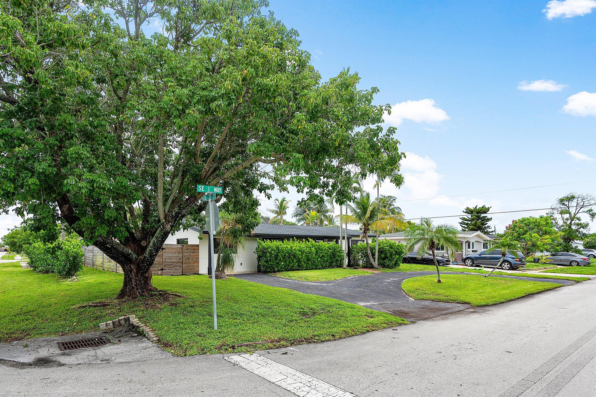 1300 SE 1st Way