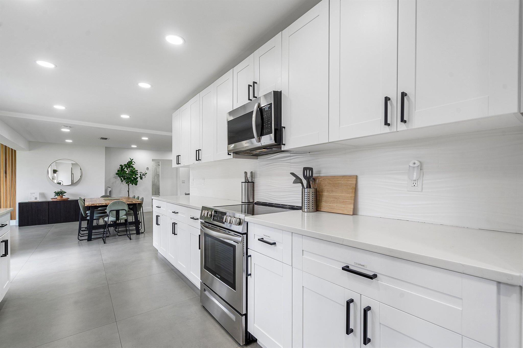 1300 SE 1st Way