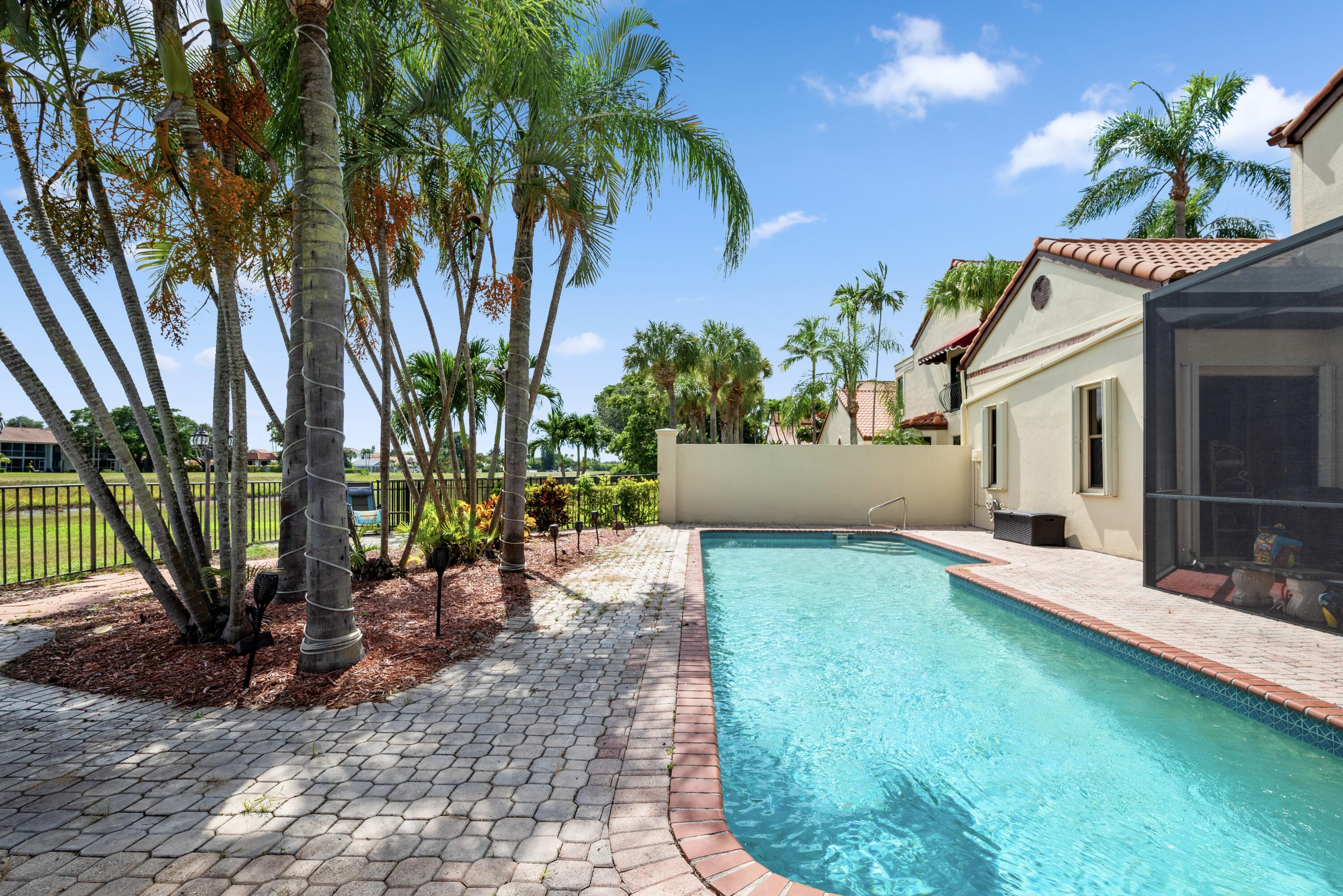 23452 Mirabella Circle S