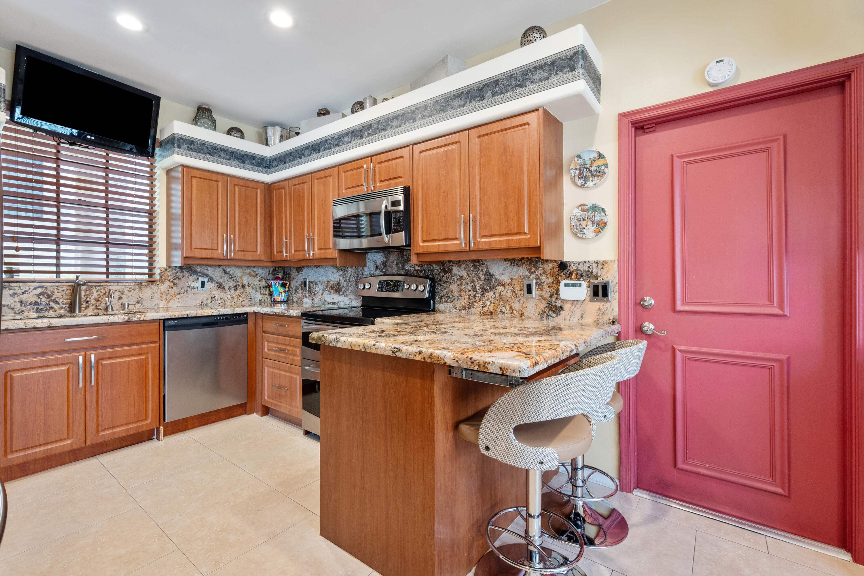 23452 Mirabella Circle S