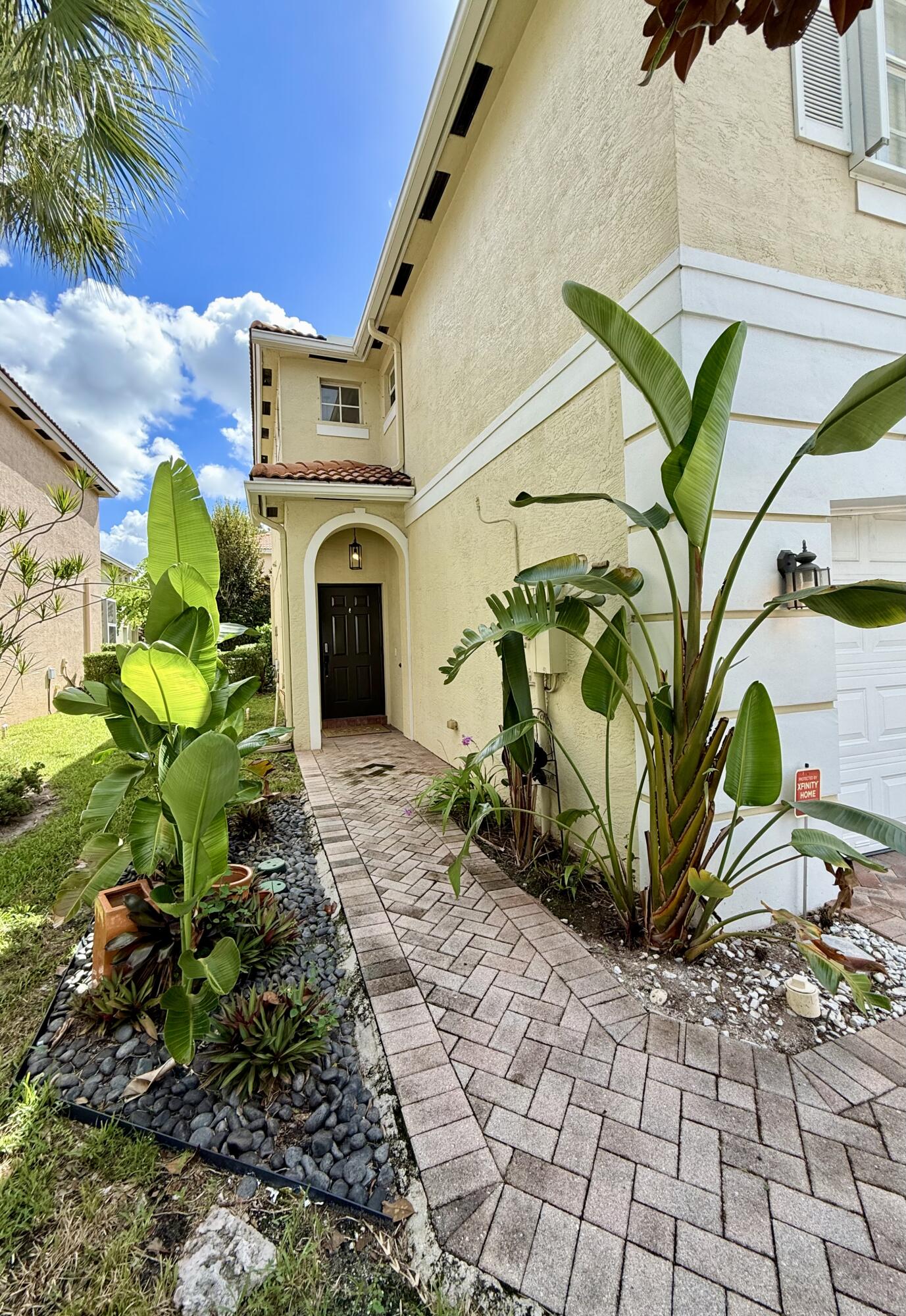 9138 Villa Palma Lane