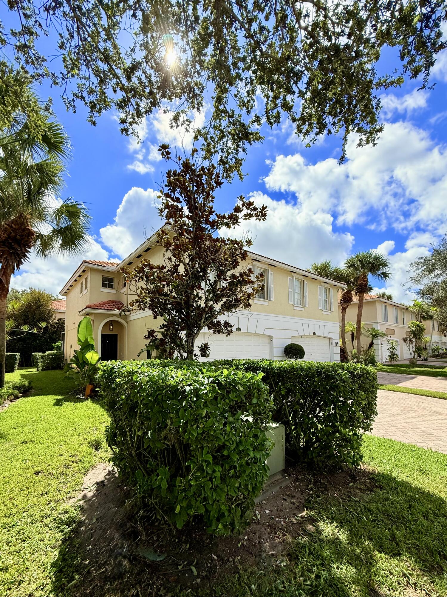 9138 Villa Palma Lane