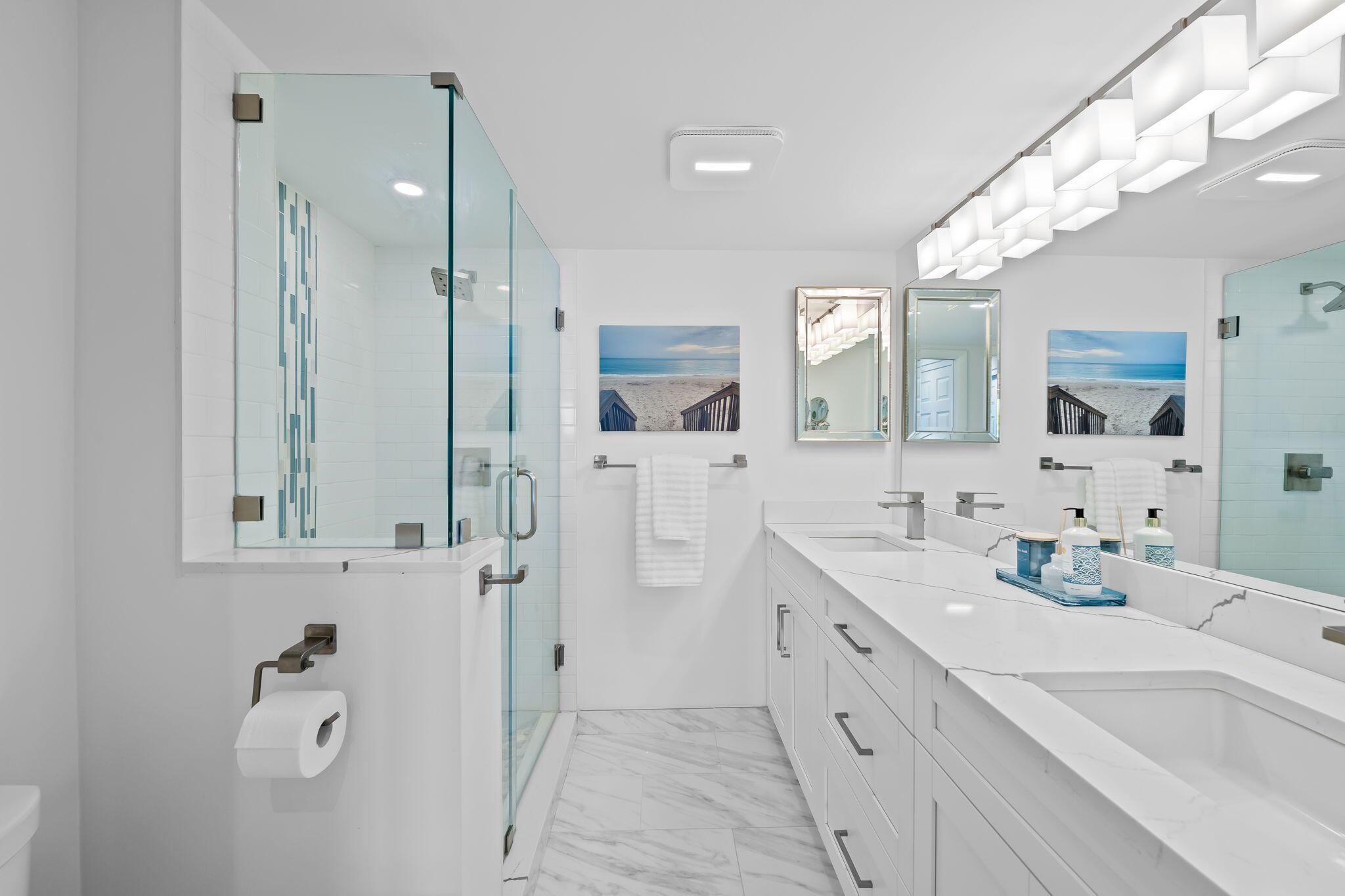 15 Royal Palm Way 202