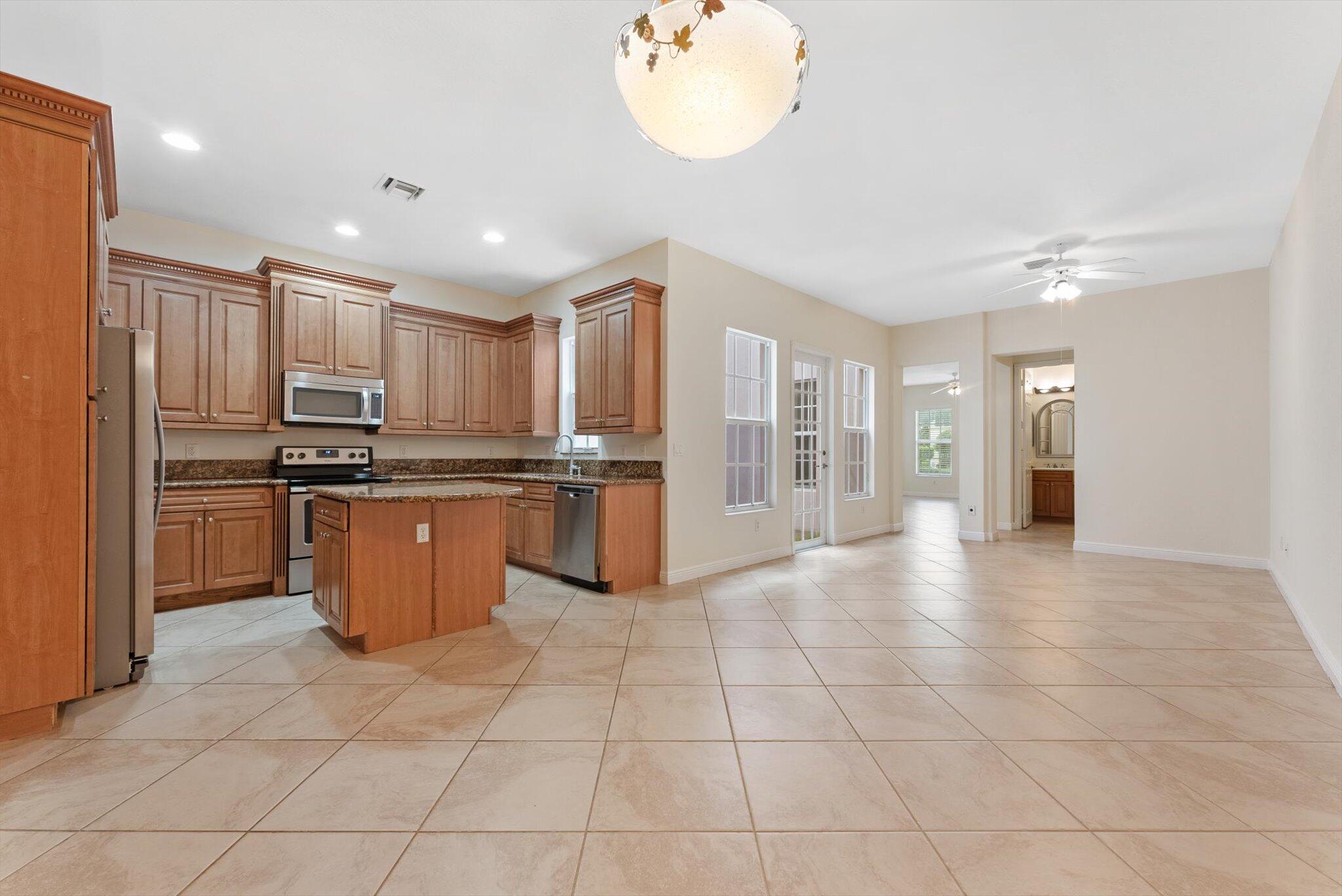 806 NW 83rd Lane