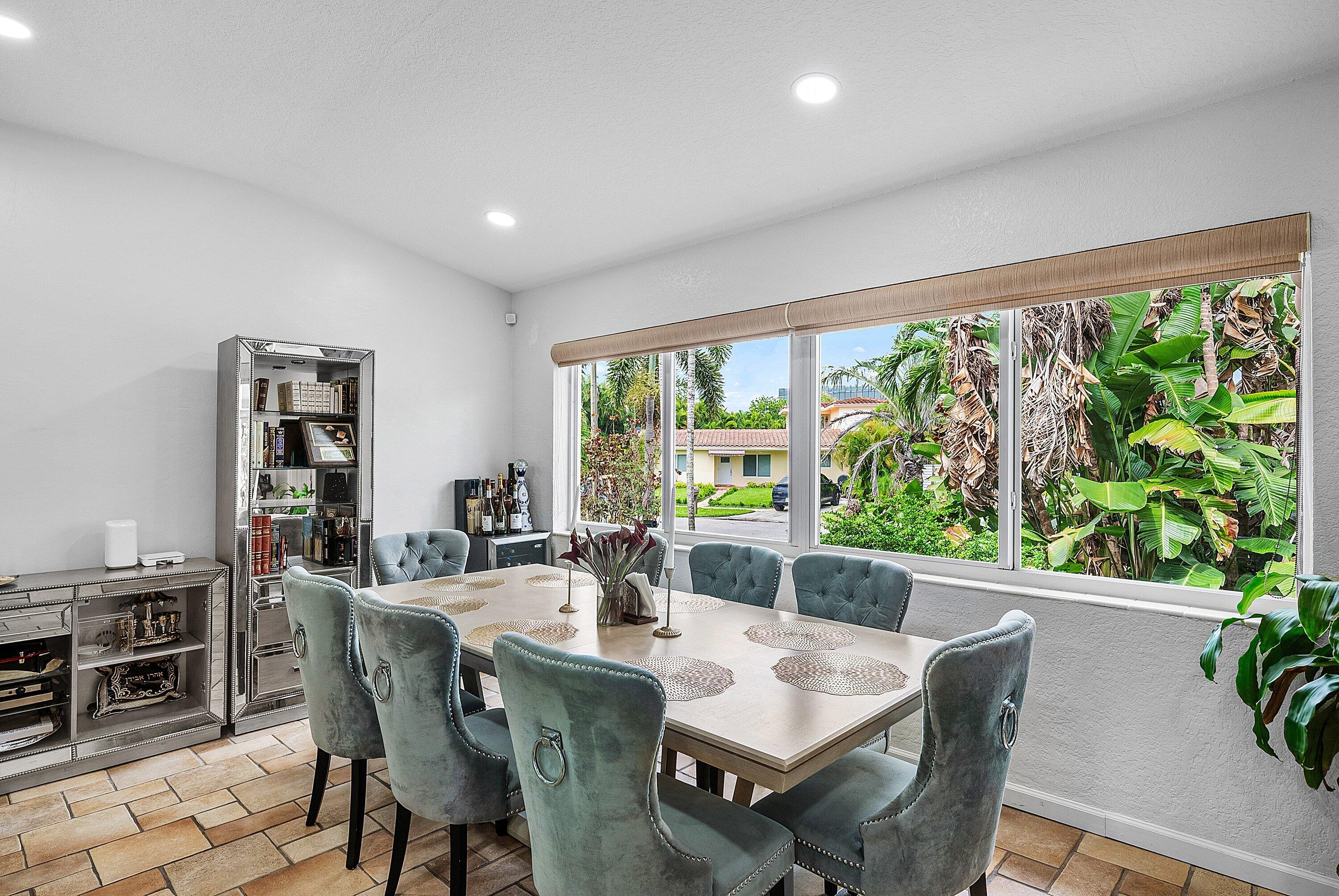 1290 NE 4th Avenue, Boca Raton