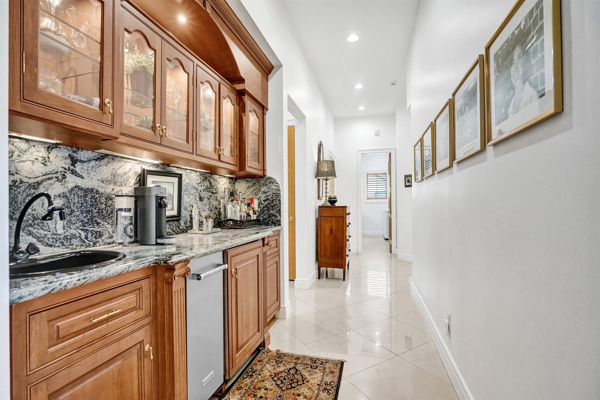 330 NW 130th Avenue NW