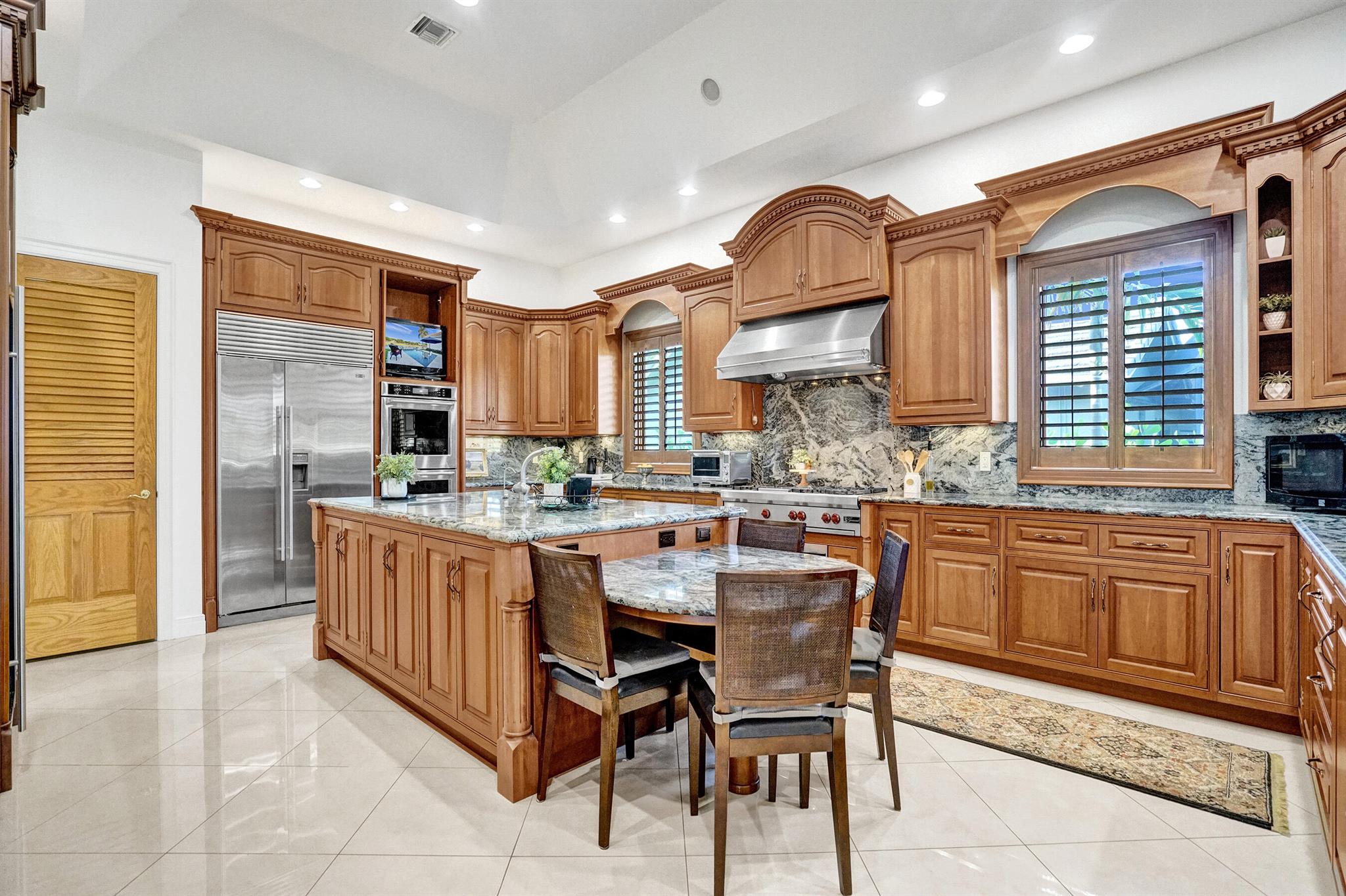330 NW 130th Avenue NW