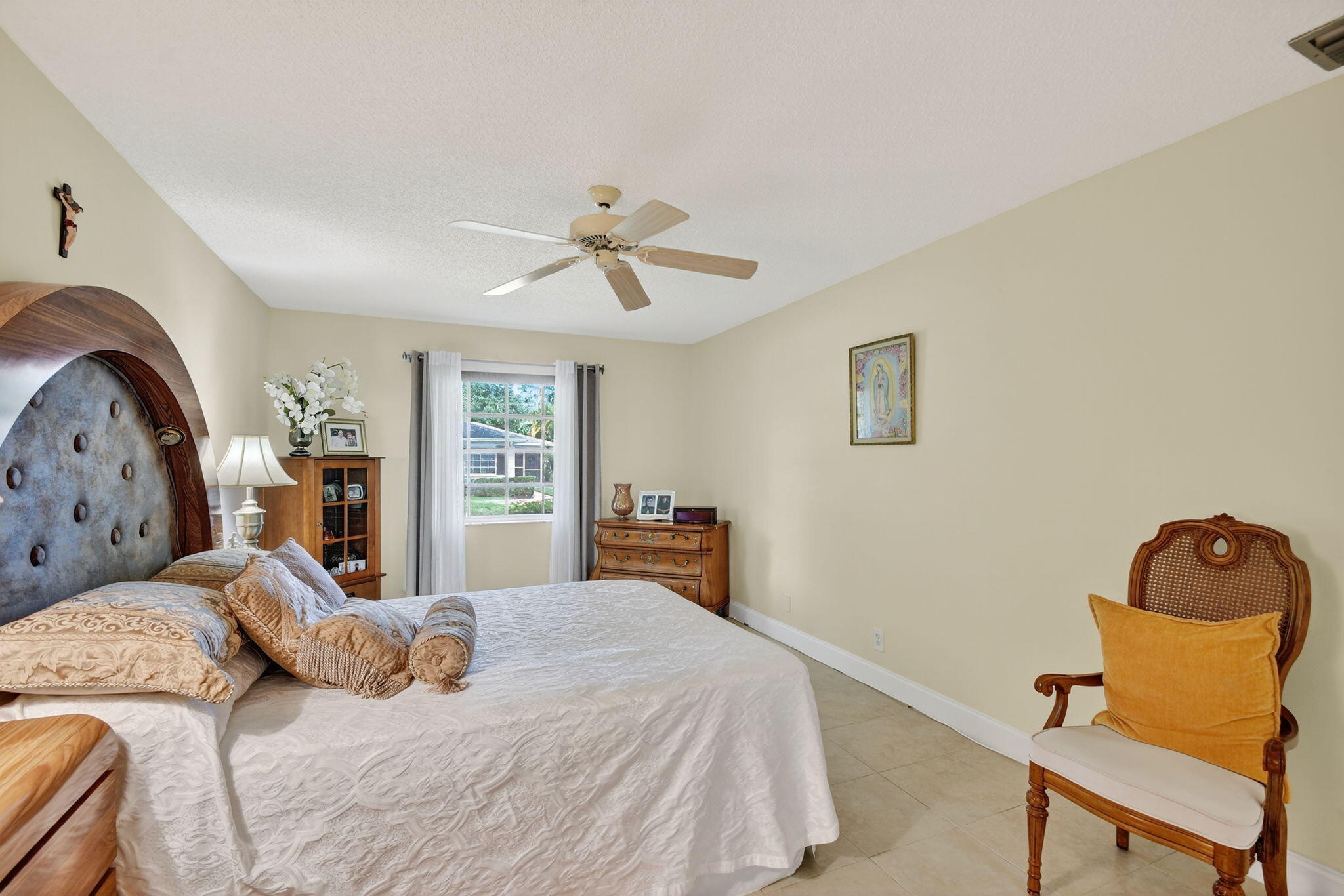 10160 44th Drive S