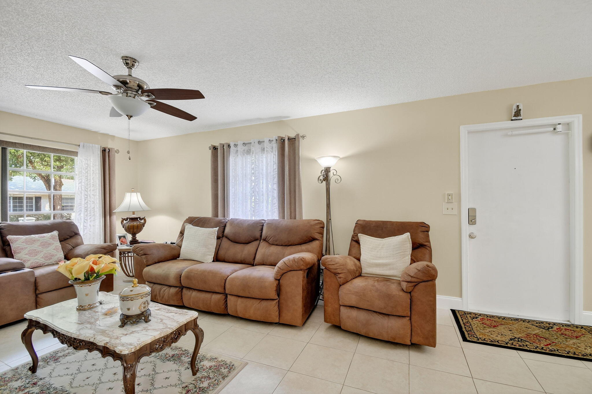 10160 44th Drive S