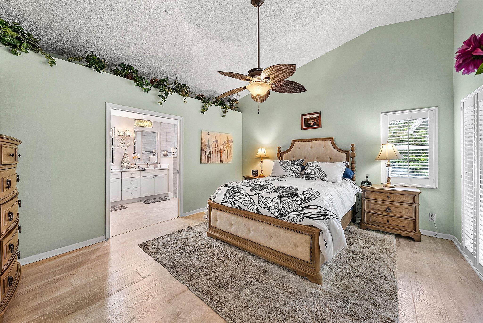 8582 Tourmaline Boulevard