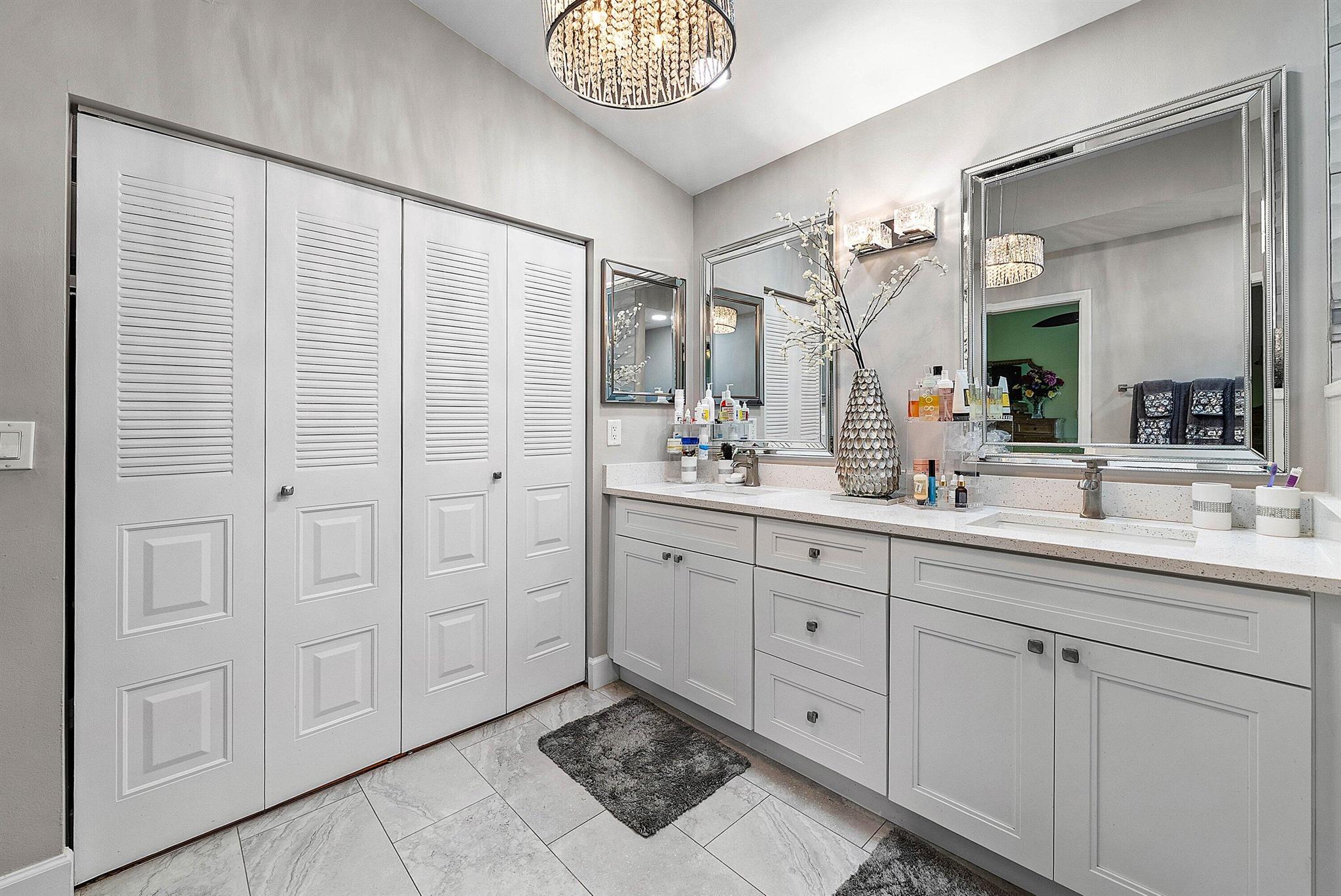 8582 Tourmaline Boulevard